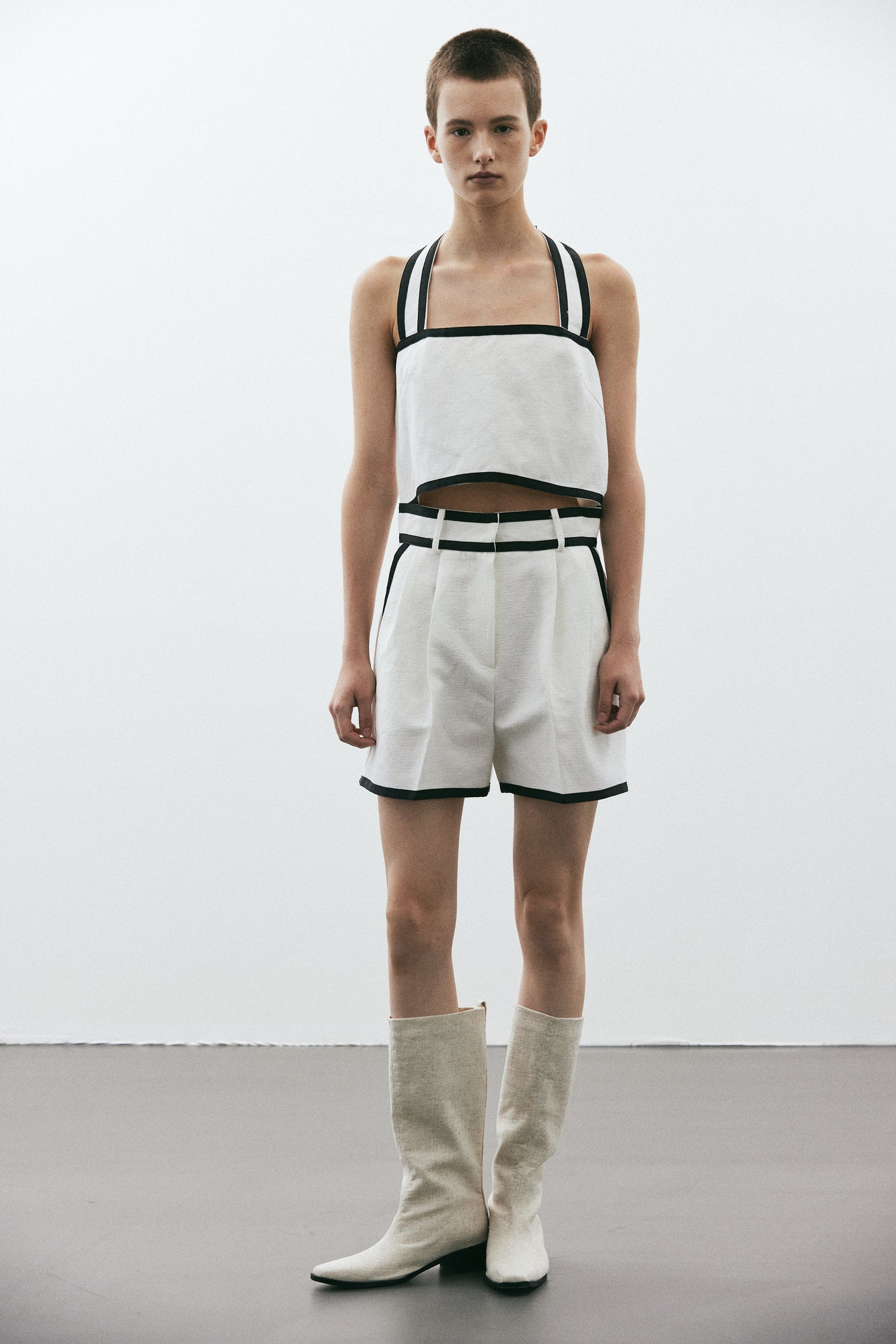 Contrast Trim Resort Tank, Pearl White