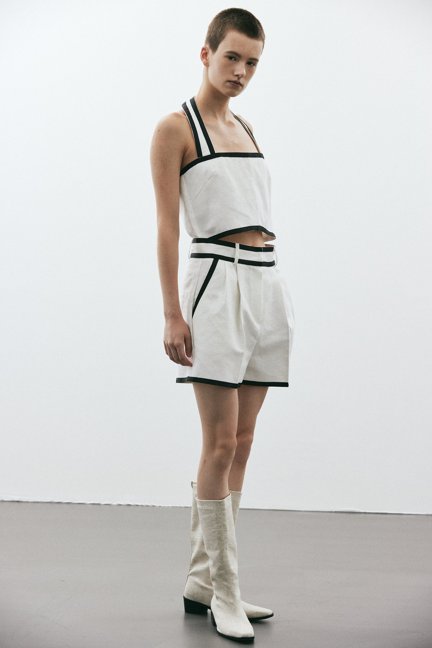 Contrast Trim Resort Tank, Pearl White