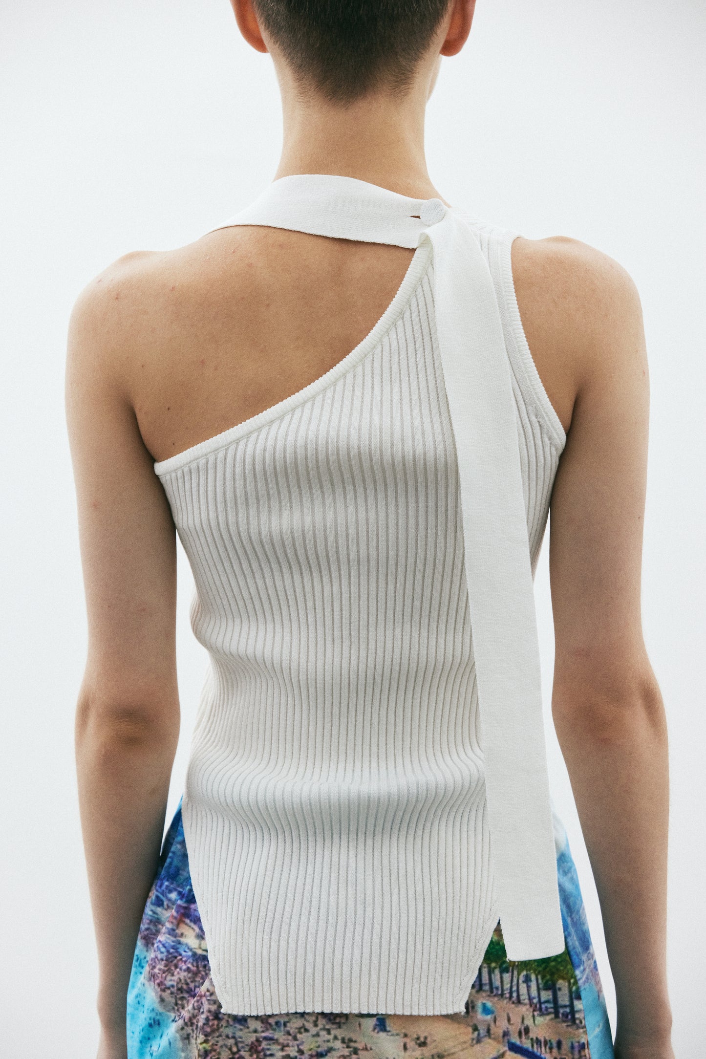 Angular Cutout Tank, Porcelain