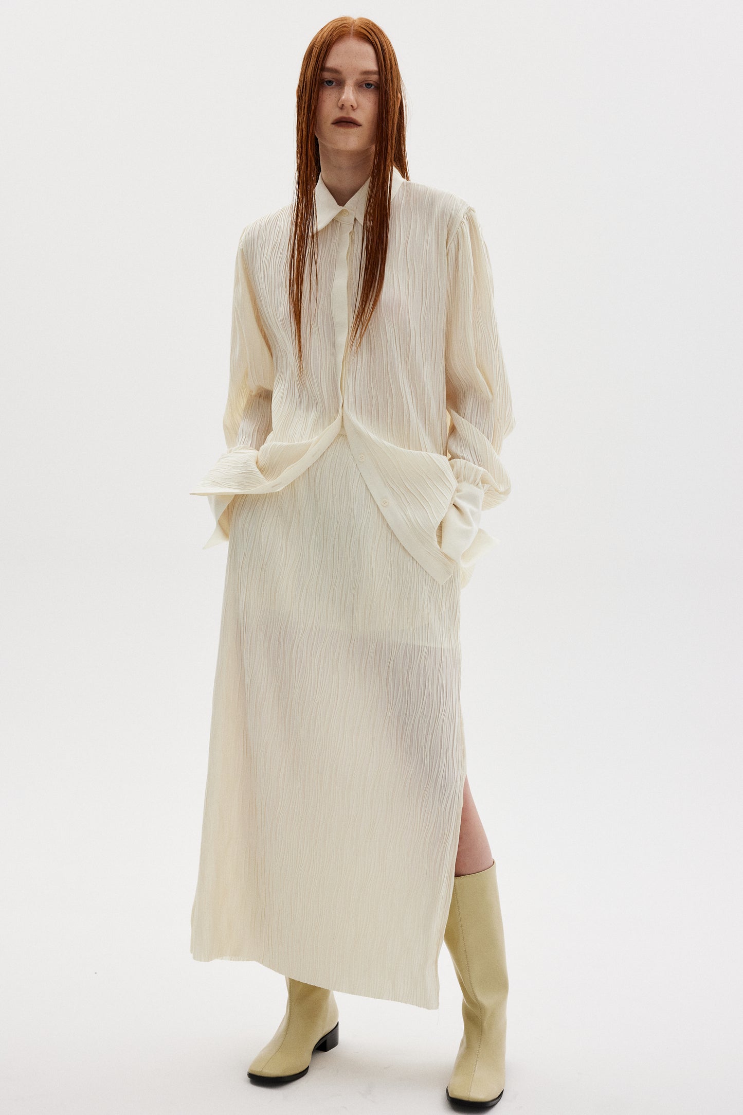 Oversized Plissé Shirt, Putty
