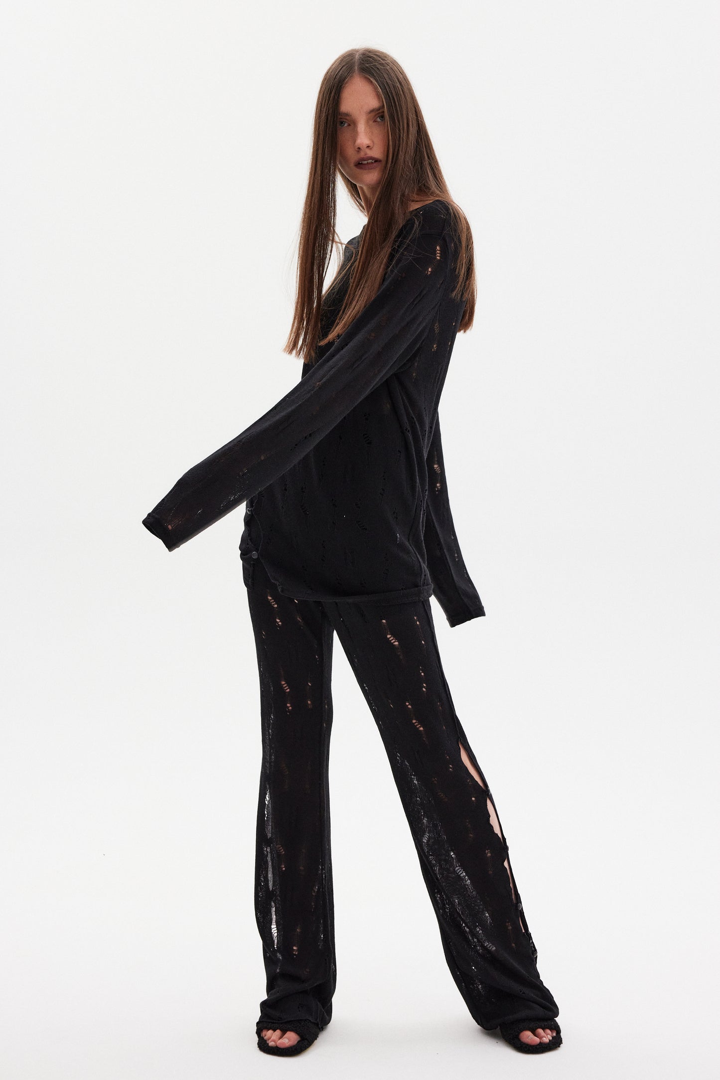 Diagonal Button Loose Knit Pants, Black