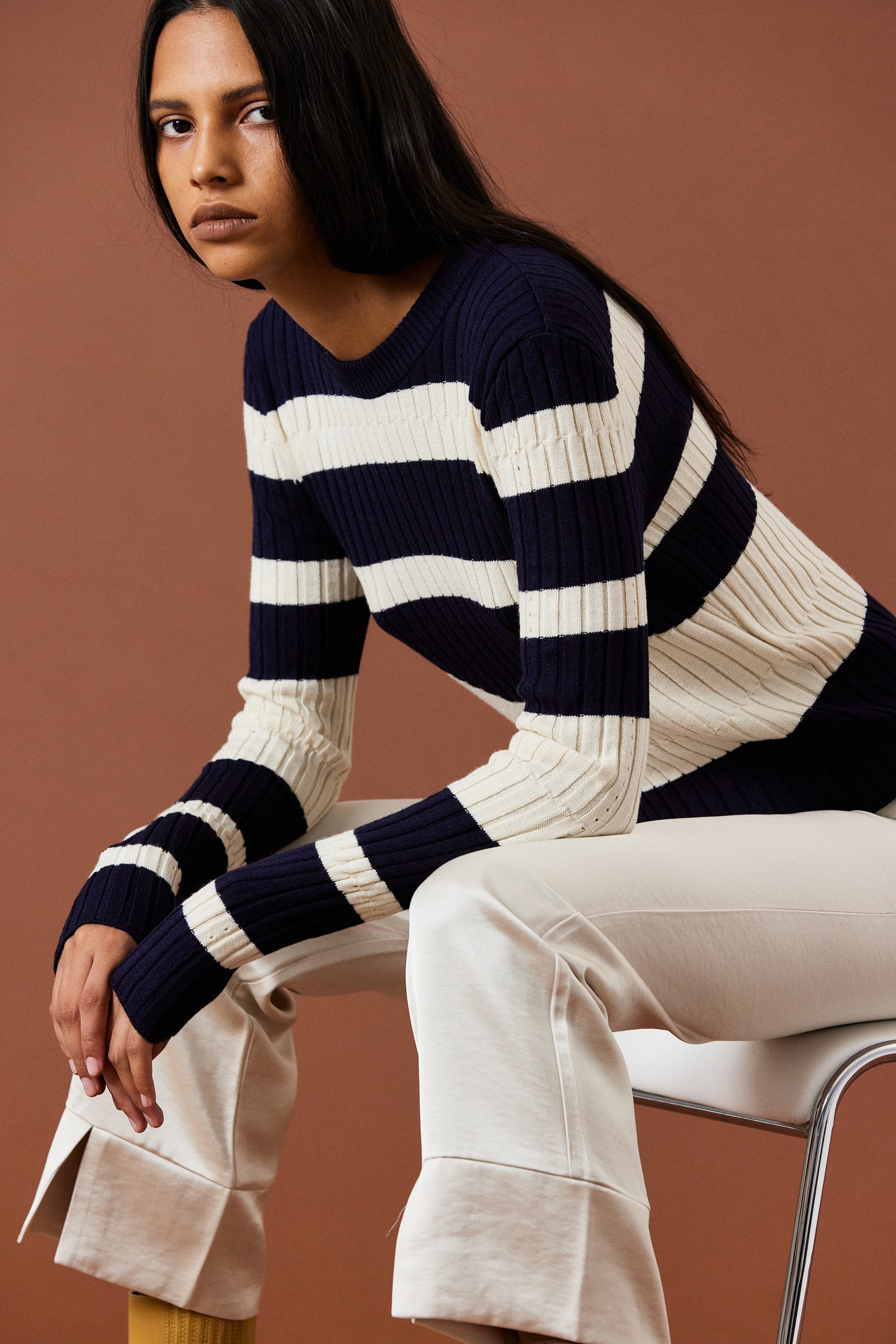 Curved Stripe Knit, Ivory & Navy