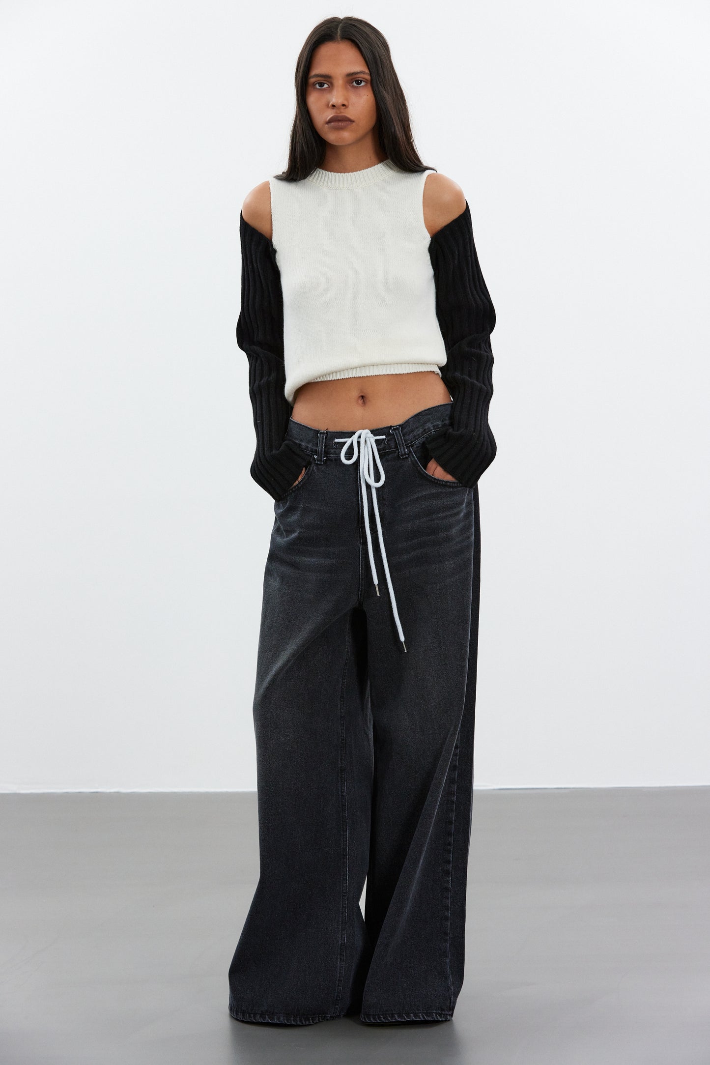 Cold Shoulder Rib Knit, Black & White