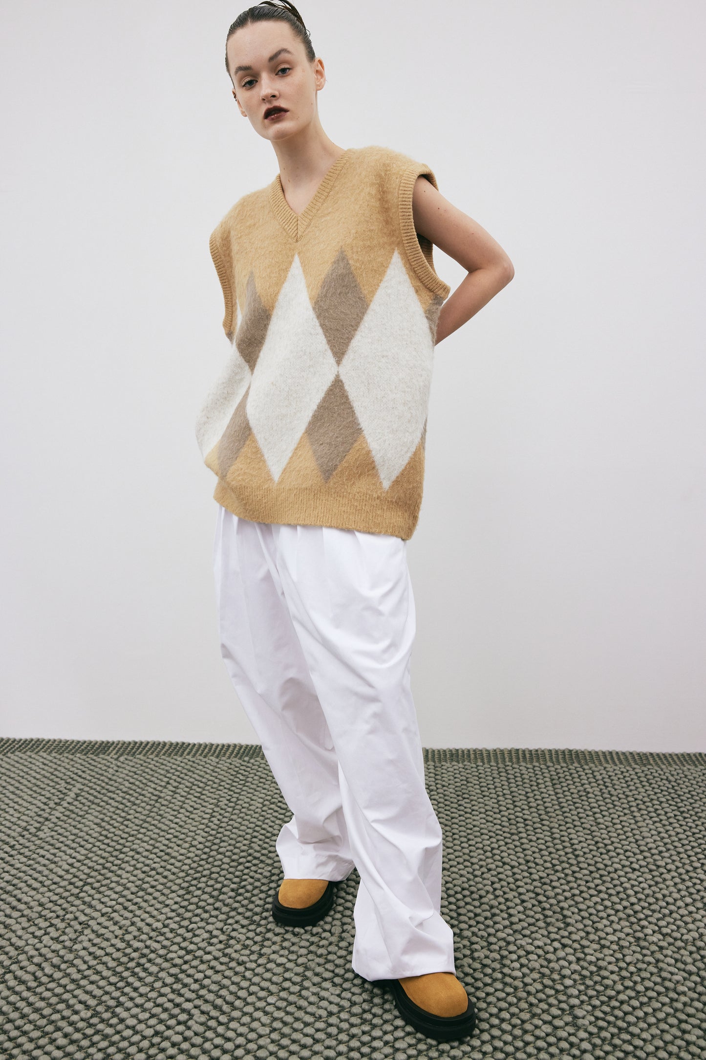 Chuck Argyle Knit Vest, Wheat