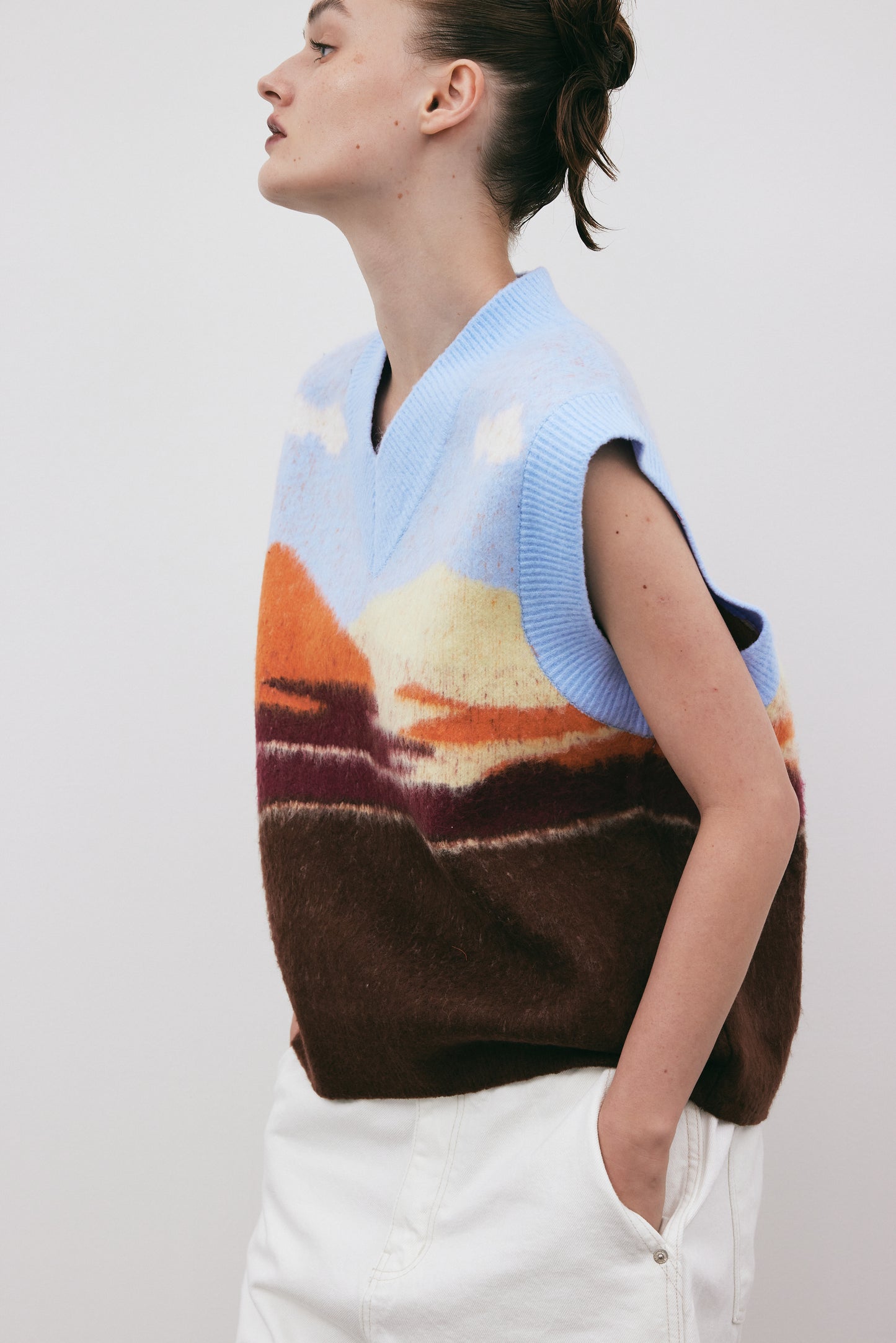 Scenery Boxy Knit Vest, Mountain View
