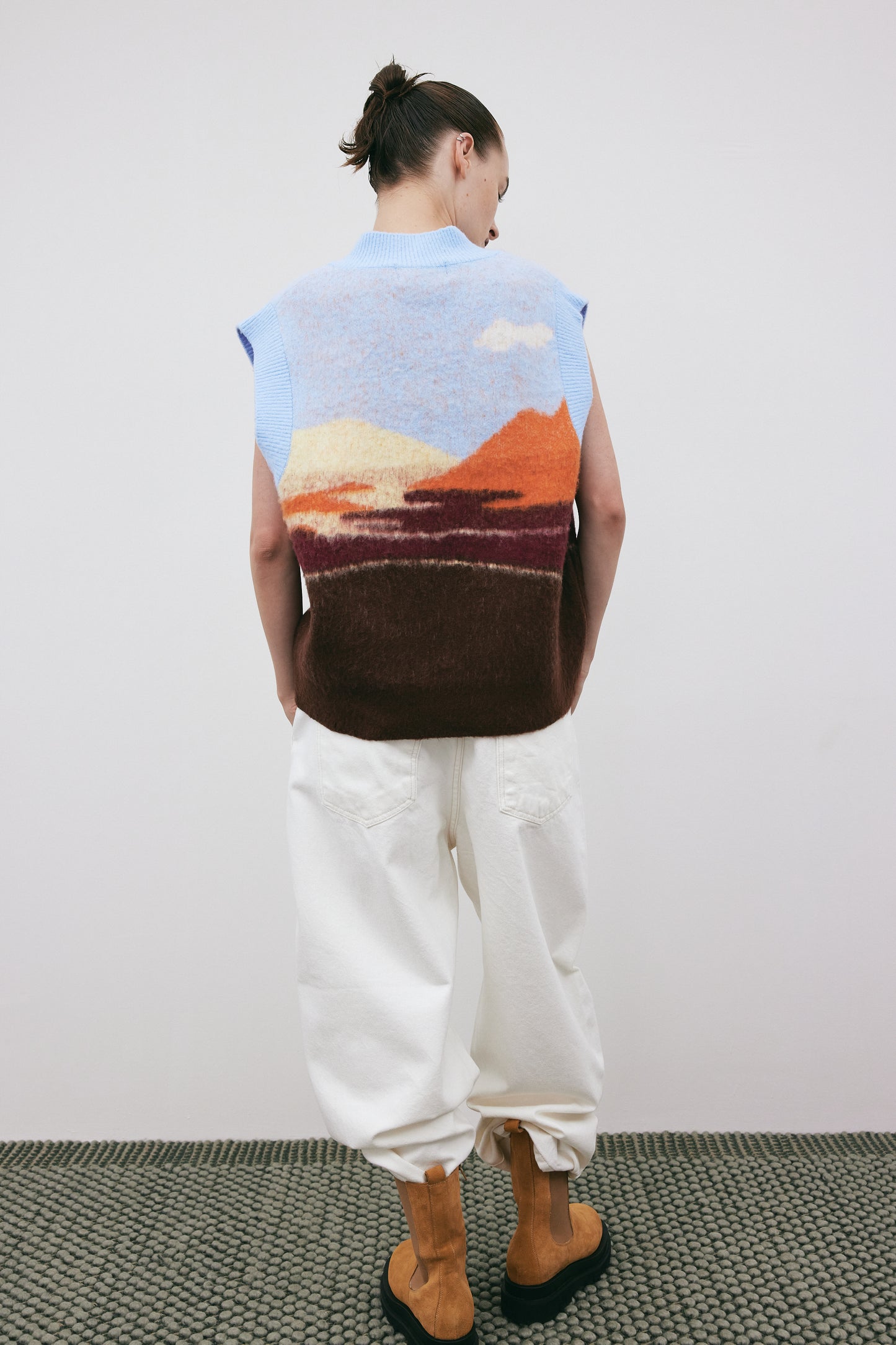 Scenery Boxy Knit Vest, Mountain View