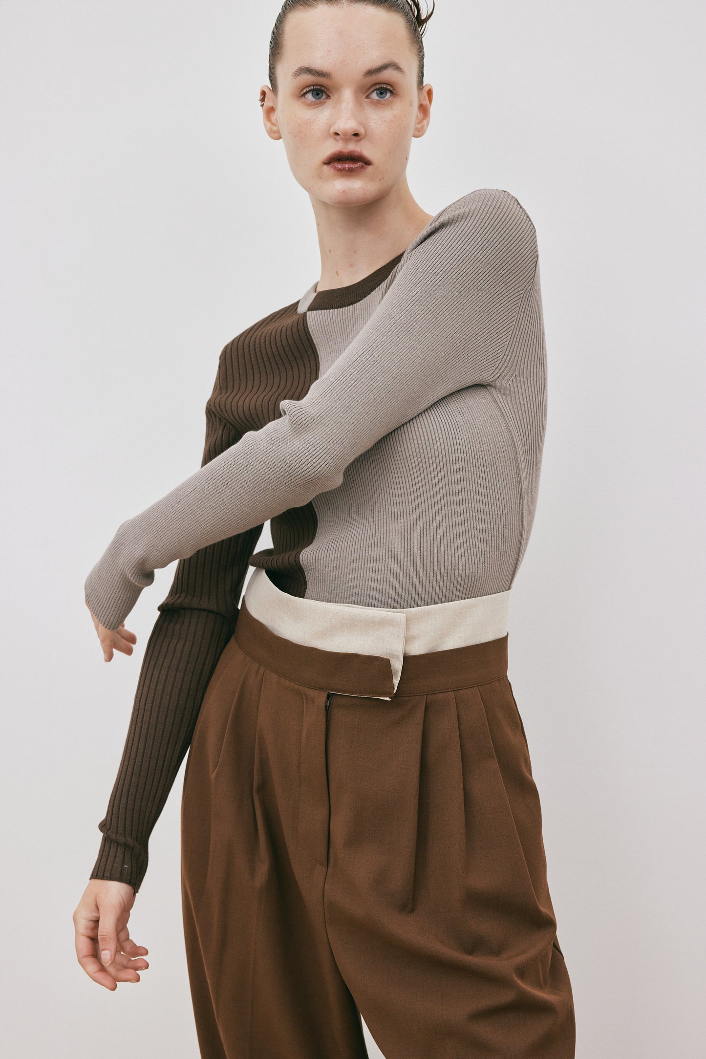 Colorblock Round Knit, Cedar & Mink