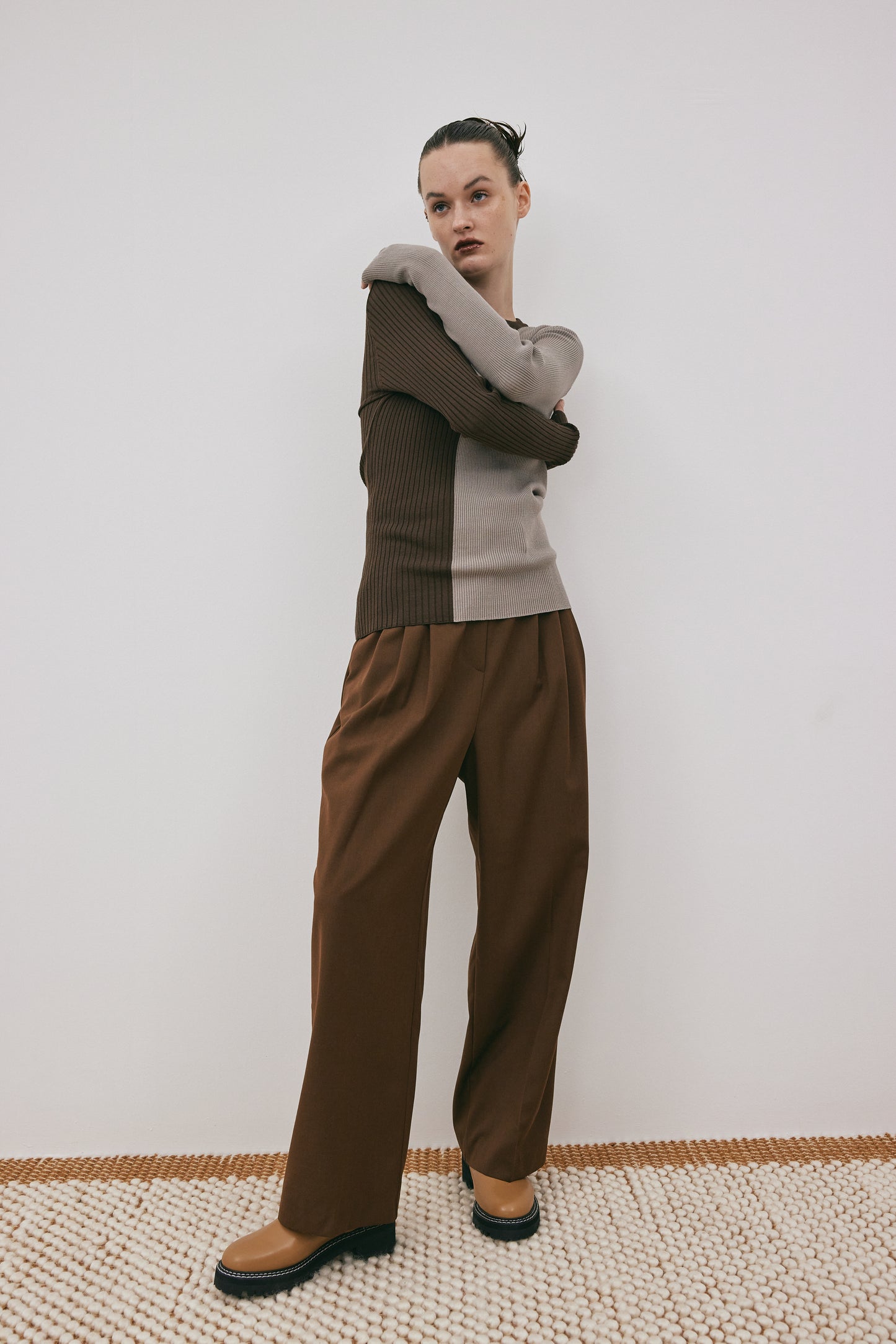 Colorblock Round Knit, Cedar & Mink
