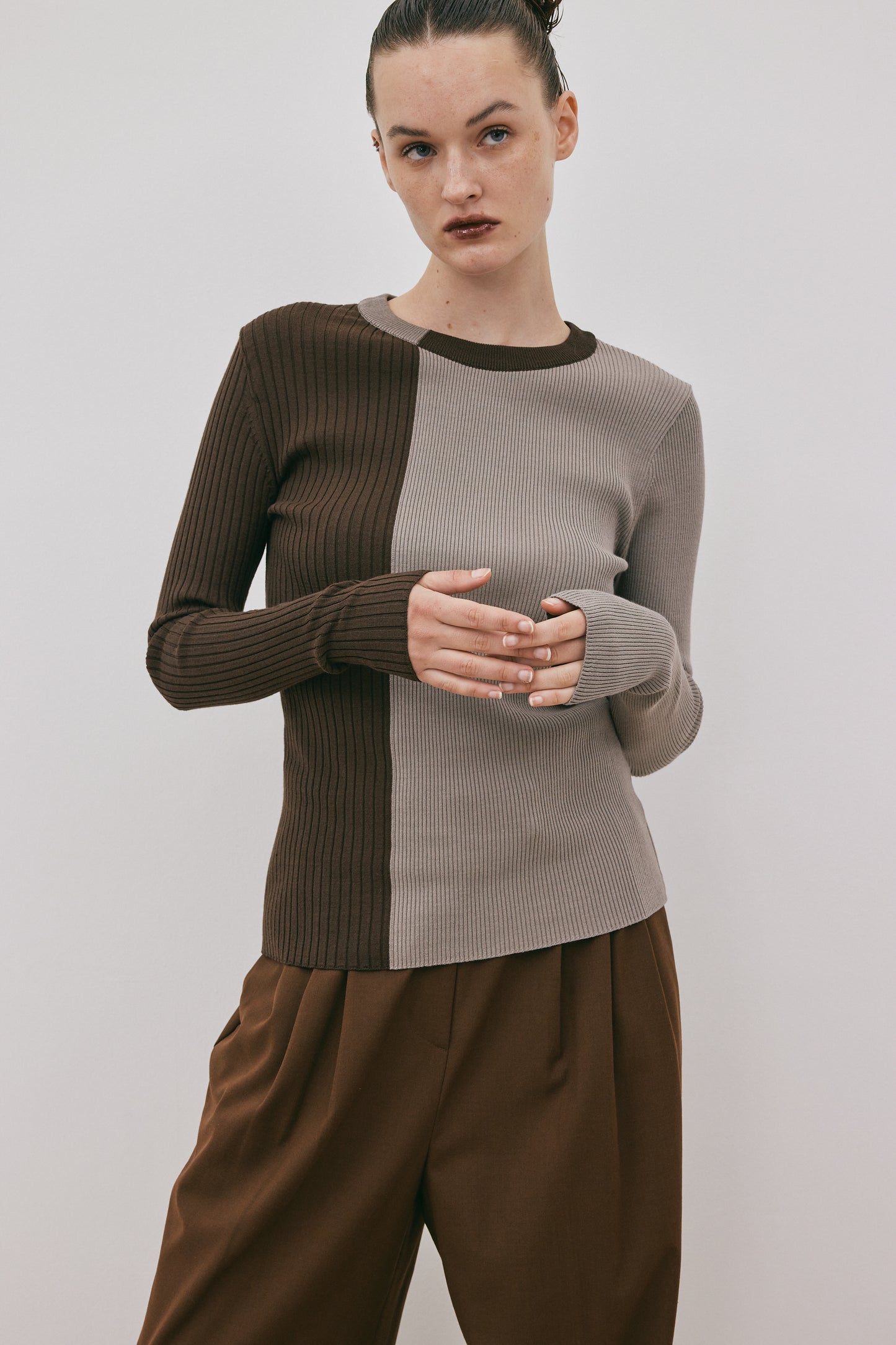 Colorblock Round Knit, Cedar & Mink