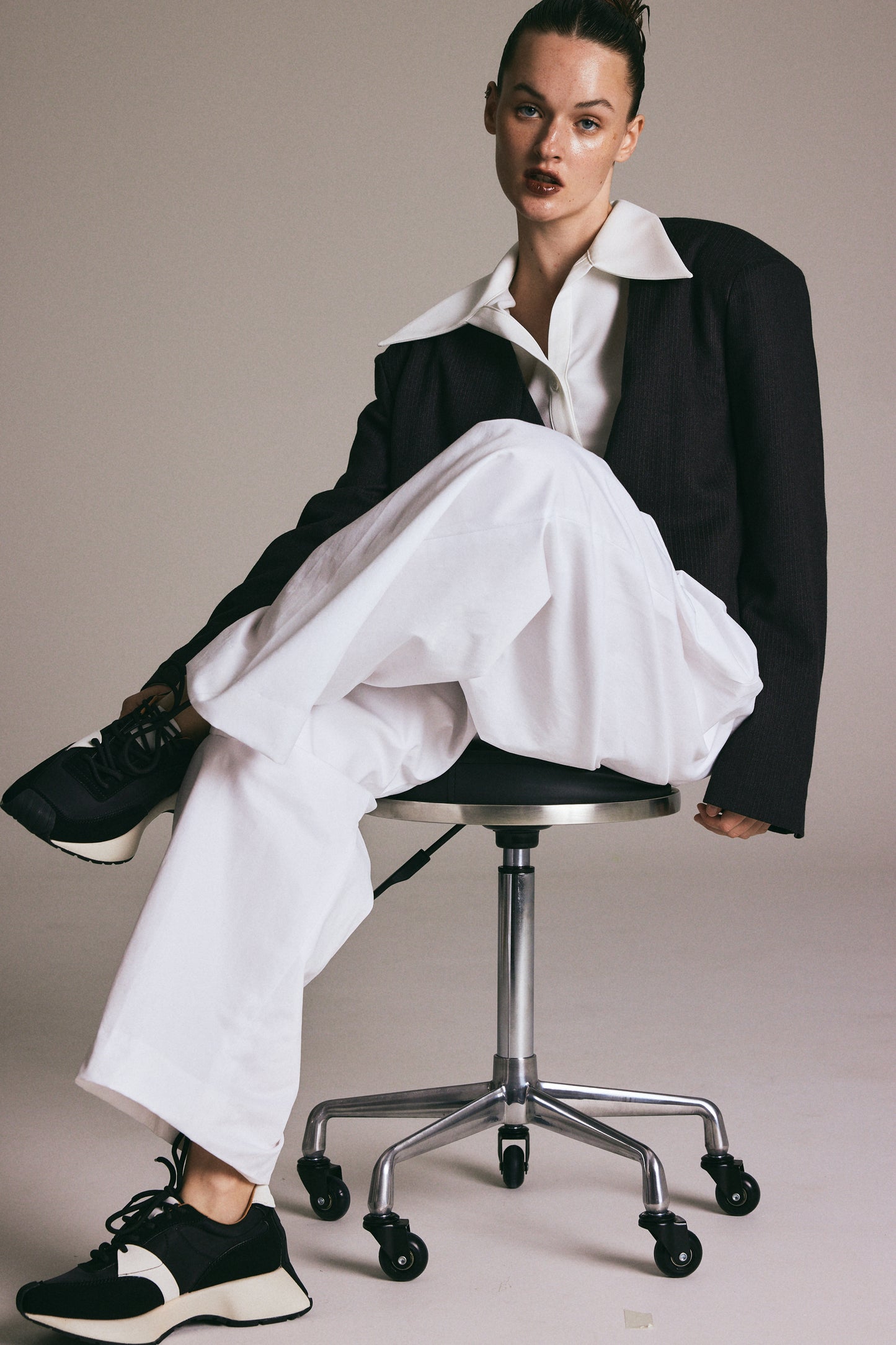 Wide Spread Collar Shirt Blouse, White