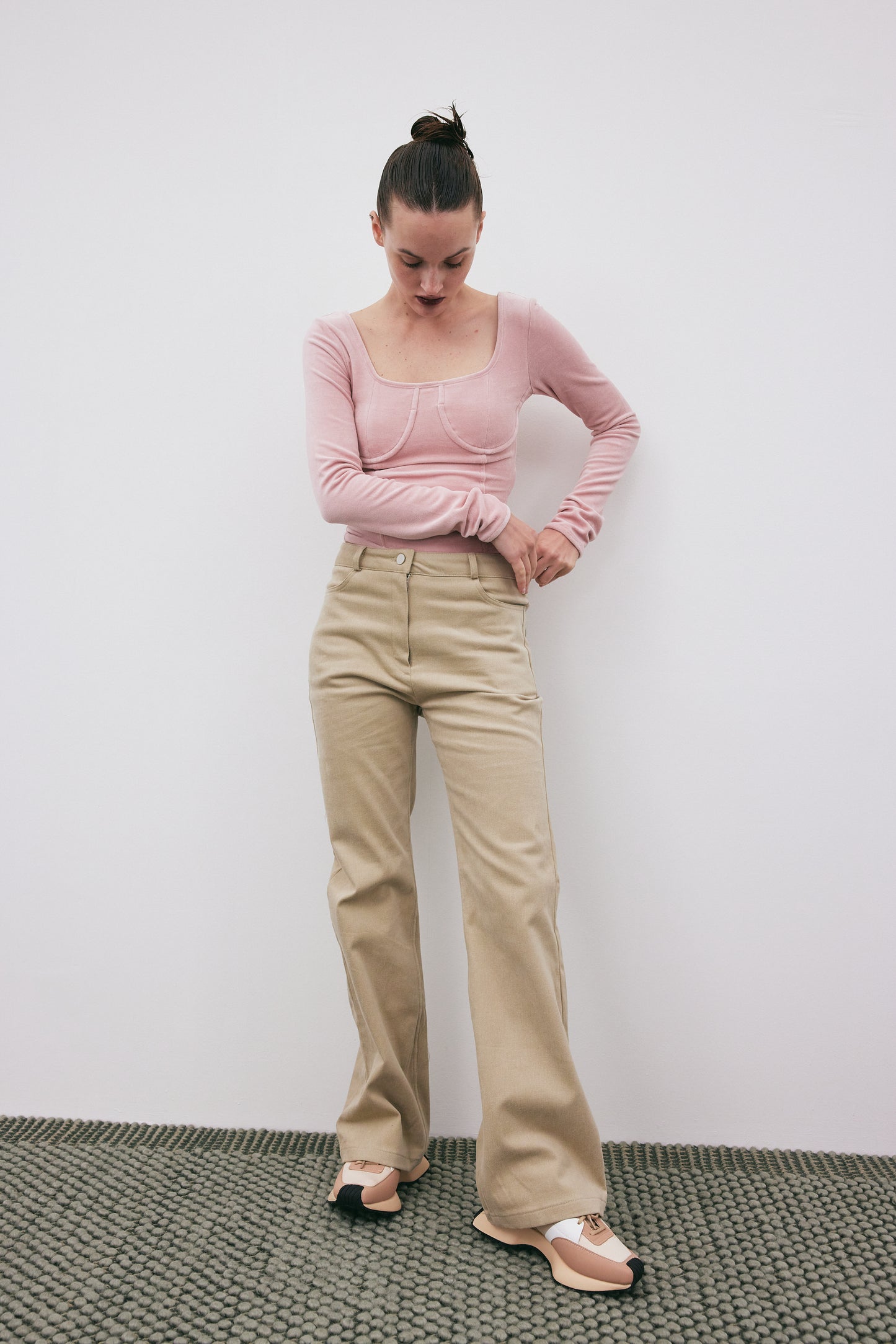 Sweetheart Neckline Velvet Tee, Pink