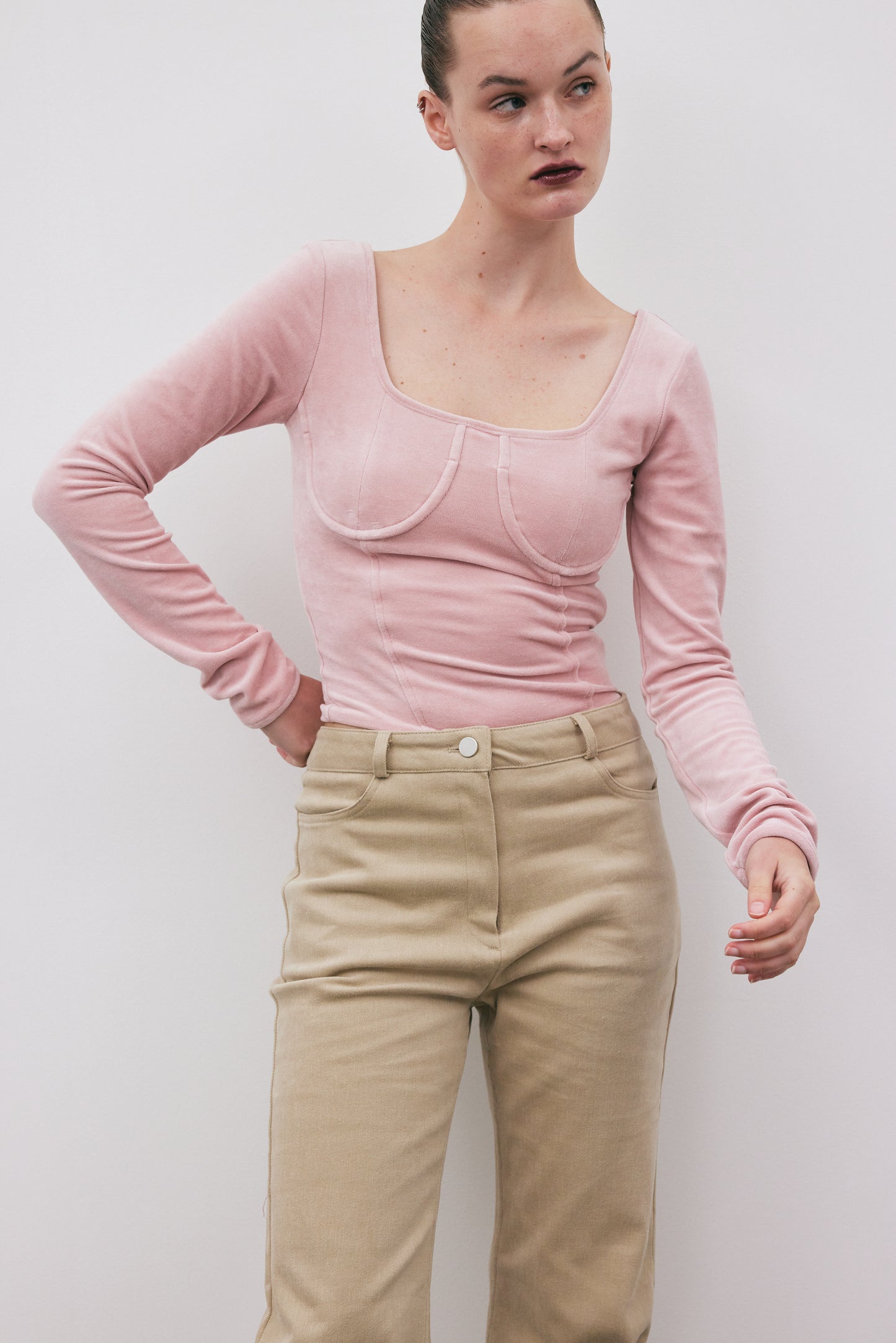 Sweetheart Neckline Velvet Tee, Pink