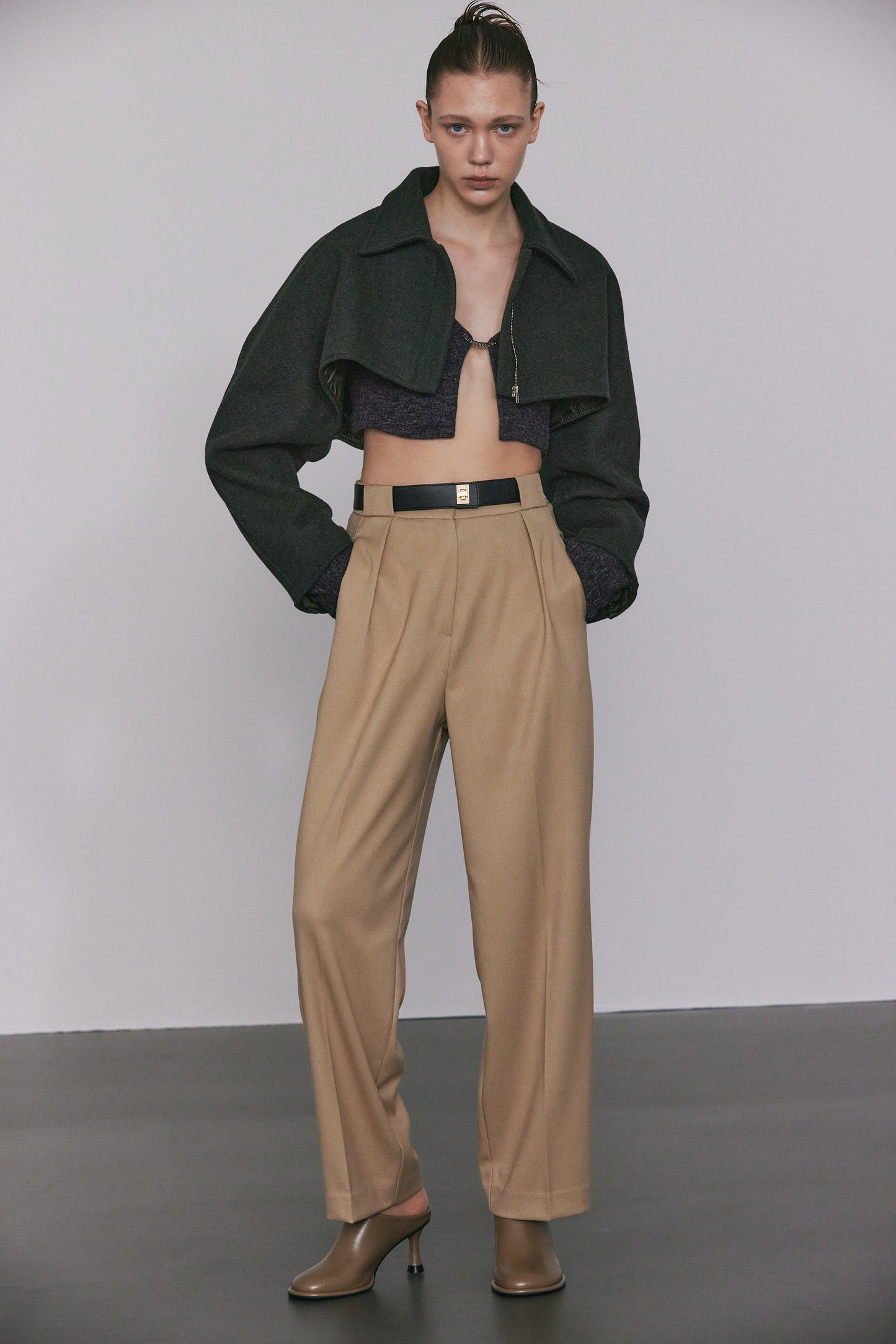 Lock Belted Wide Tapered Trousers, Butterum