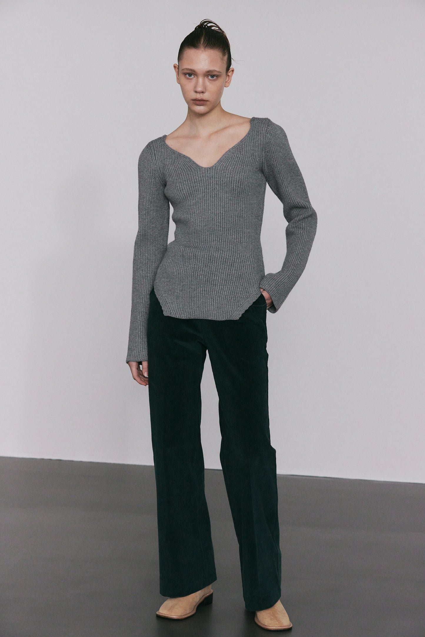Plunge Neckline Ribbed Knit Top, Grey
