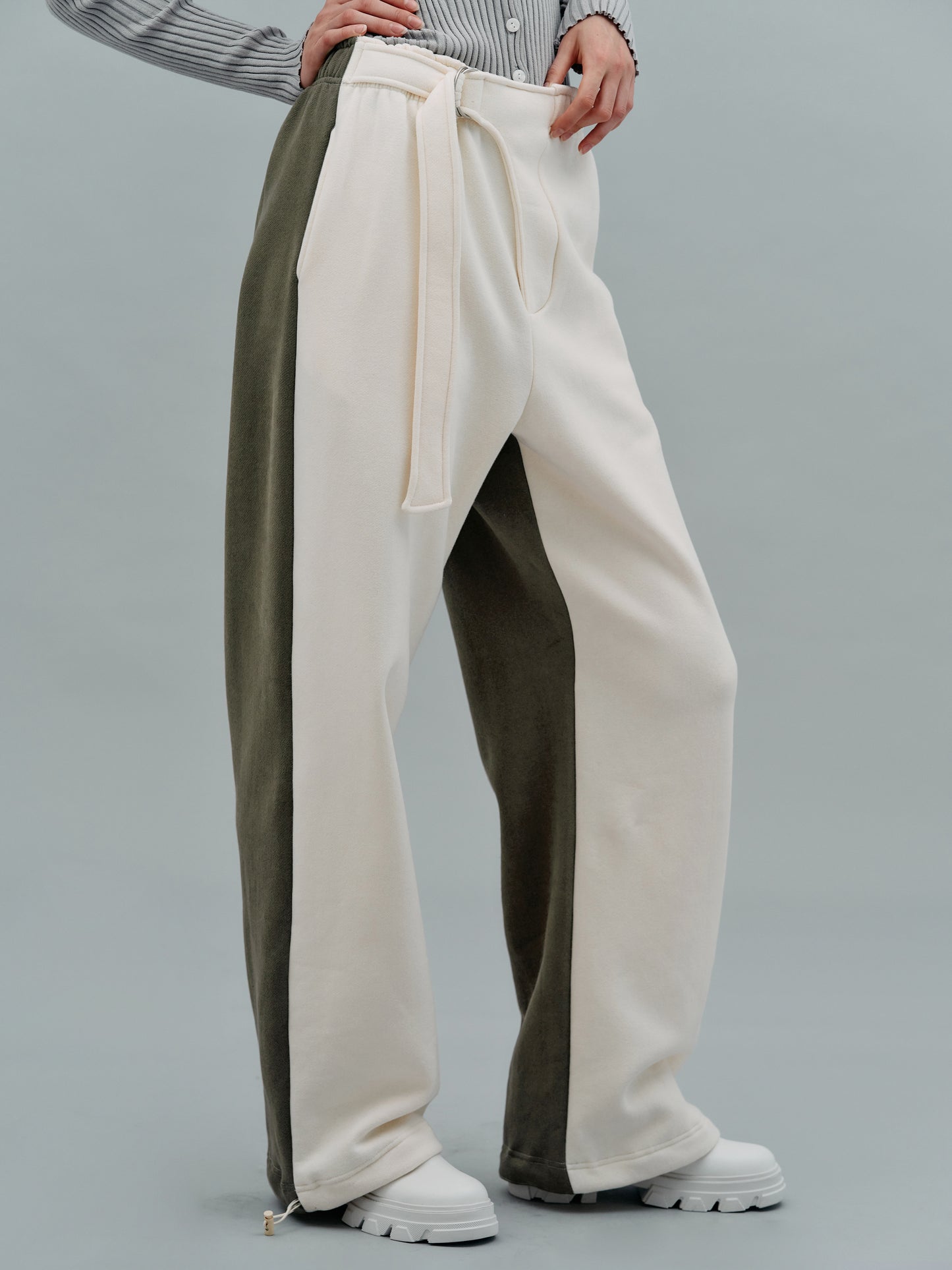 Belted Bicolor Sweatpants, Khaki & Ivory