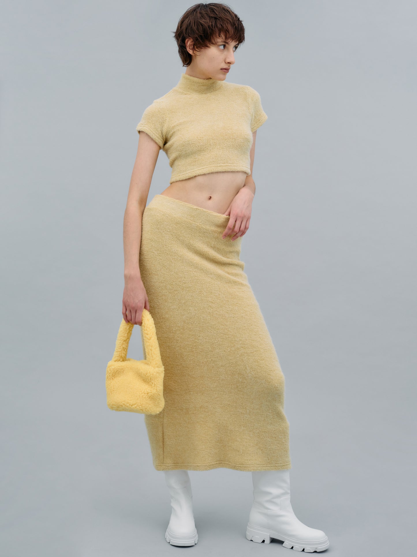 Fleece Cylinder Mini Bag, Banana