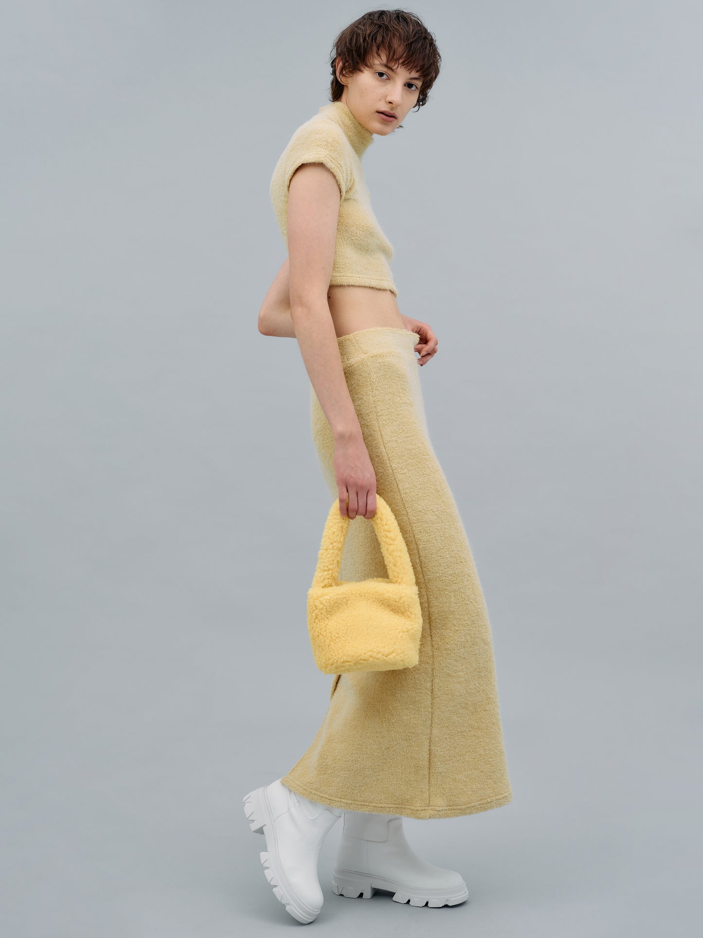 Fleece Cylinder Mini Bag, Banana