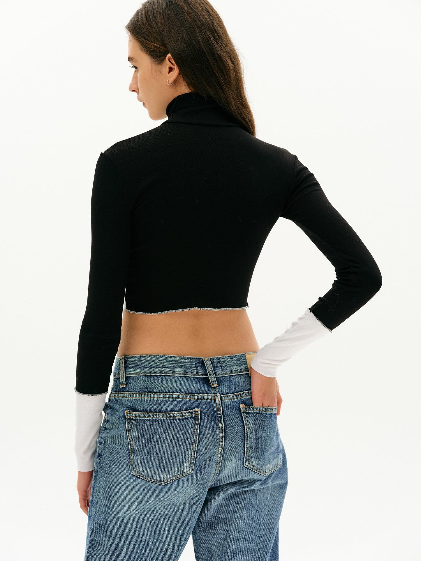 Shrunken Cutout Turtleneck, Black