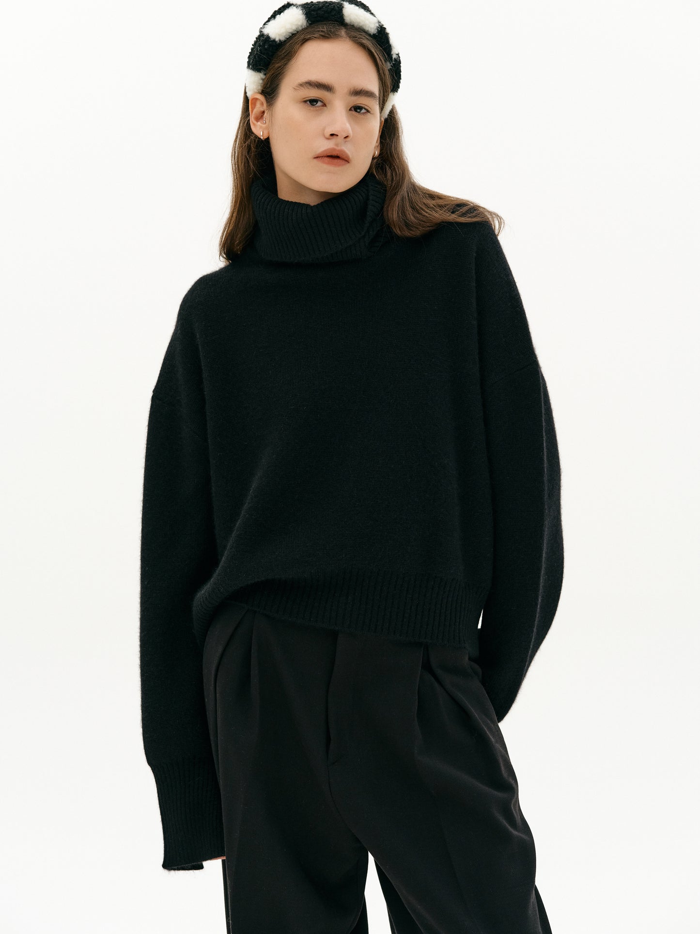 Boyfriend Turtleneck Sweater, Black
