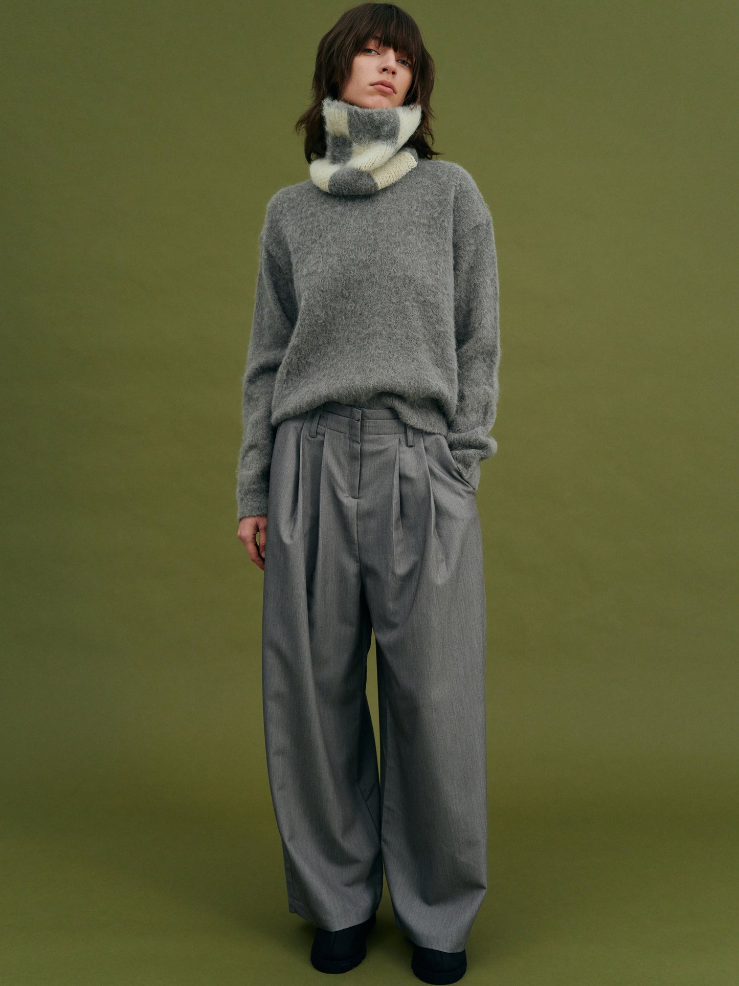 Hairy Neck Warmer Sweater Set, Grey Melange