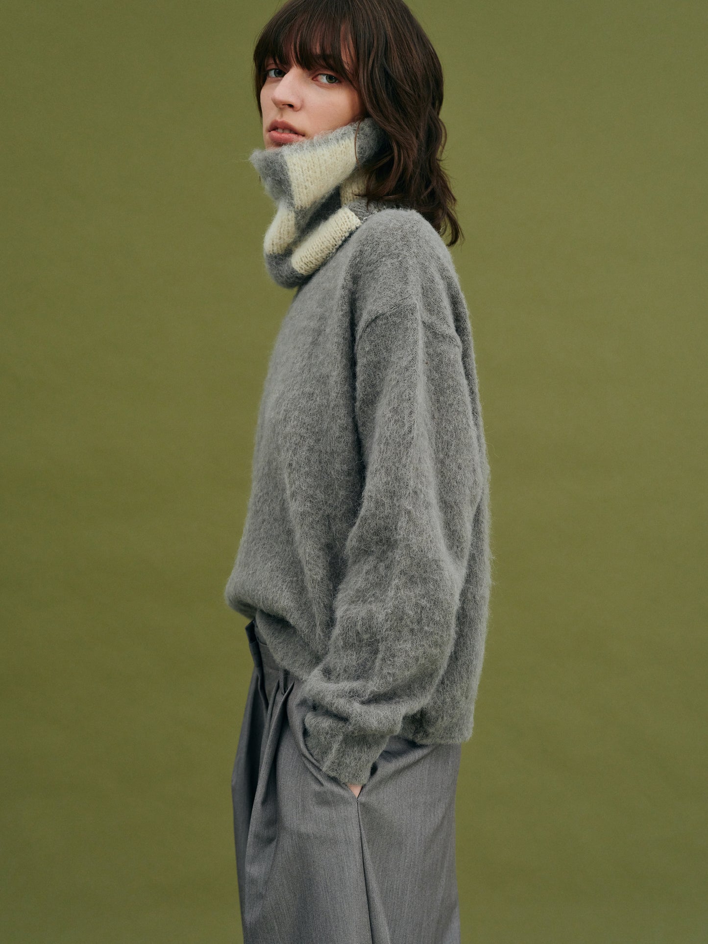 Hairy Neck Warmer Sweater Set, Grey Melange