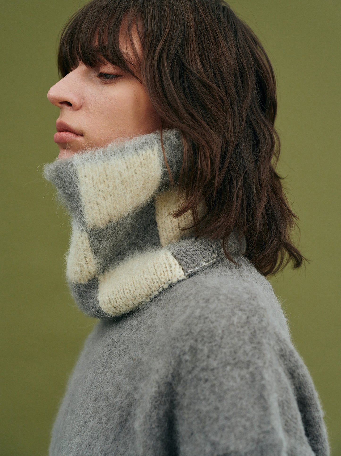 Hairy Neck Warmer Sweater Set, Grey Melange