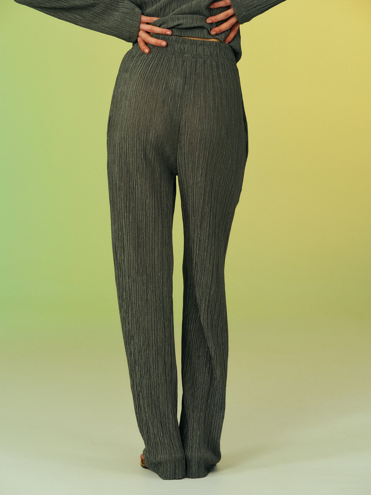 Plissé Pants, Pine