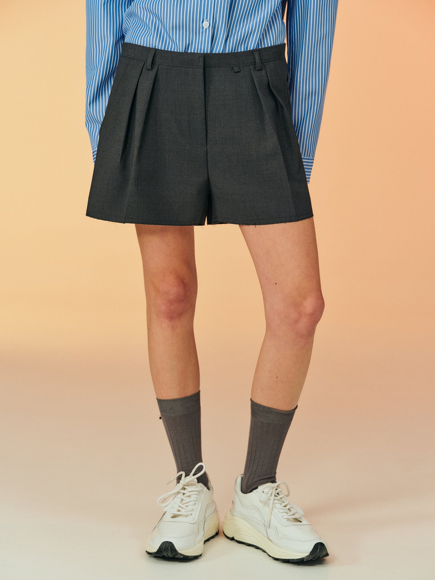 Low Rise Tencel Shorts, Fossil Grey