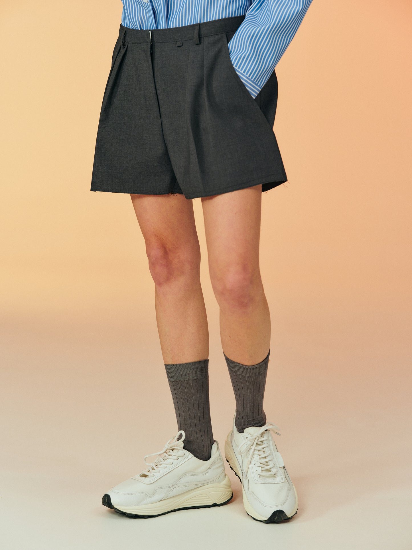 Low Rise Tencel Shorts, Fossil Grey