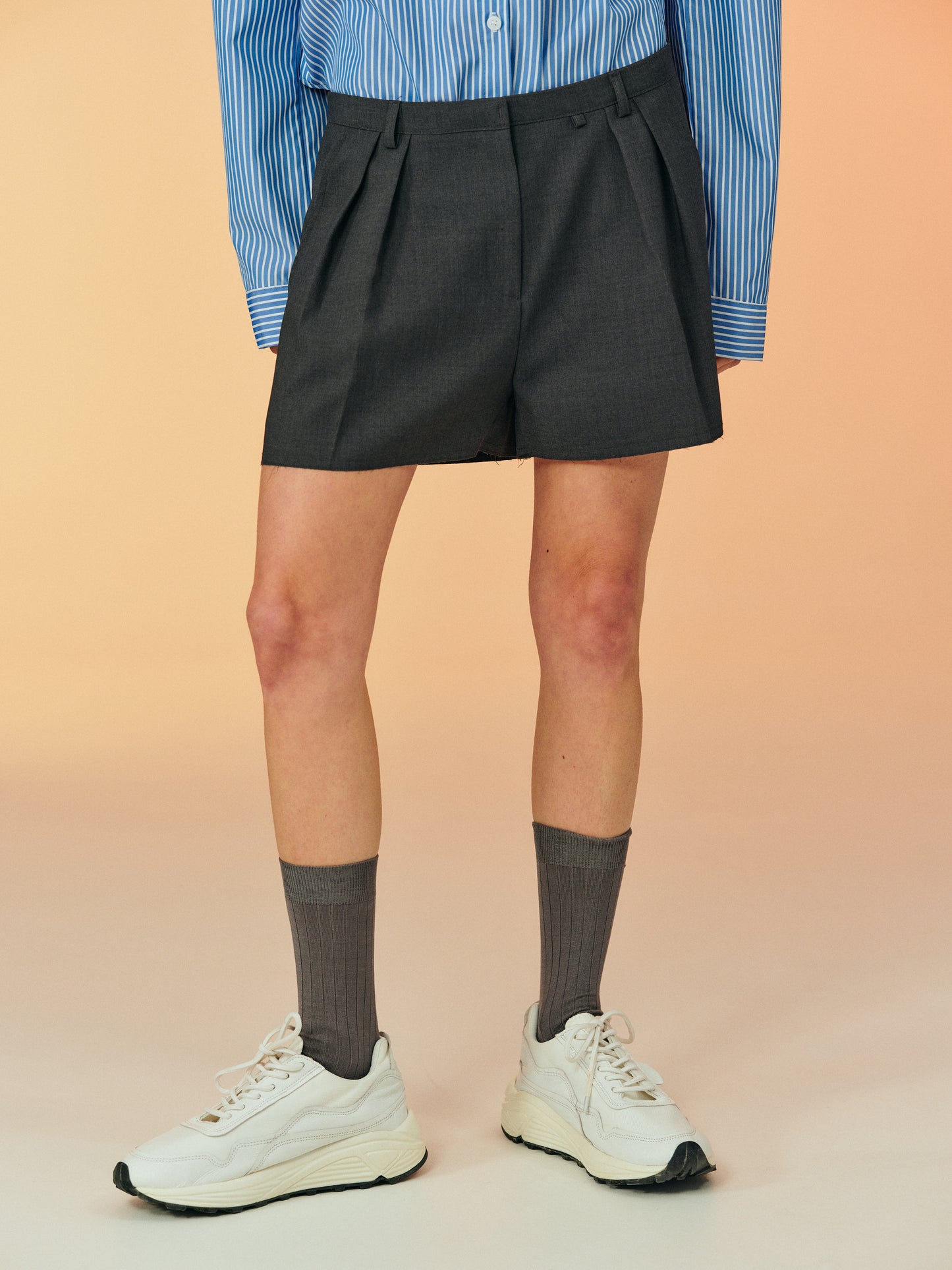 Low Rise Tencel Shorts, Fossil Grey