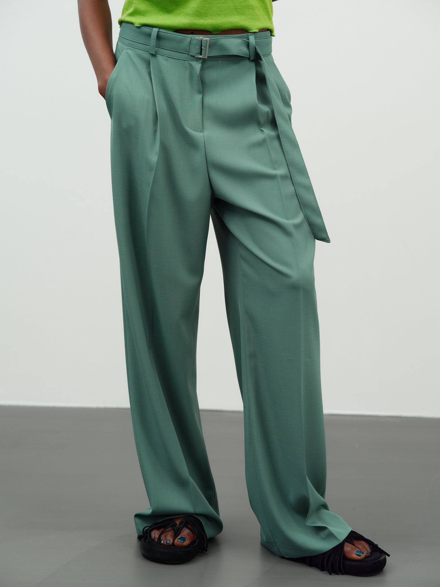 Fluid Belted Trousers, Eucalyptus