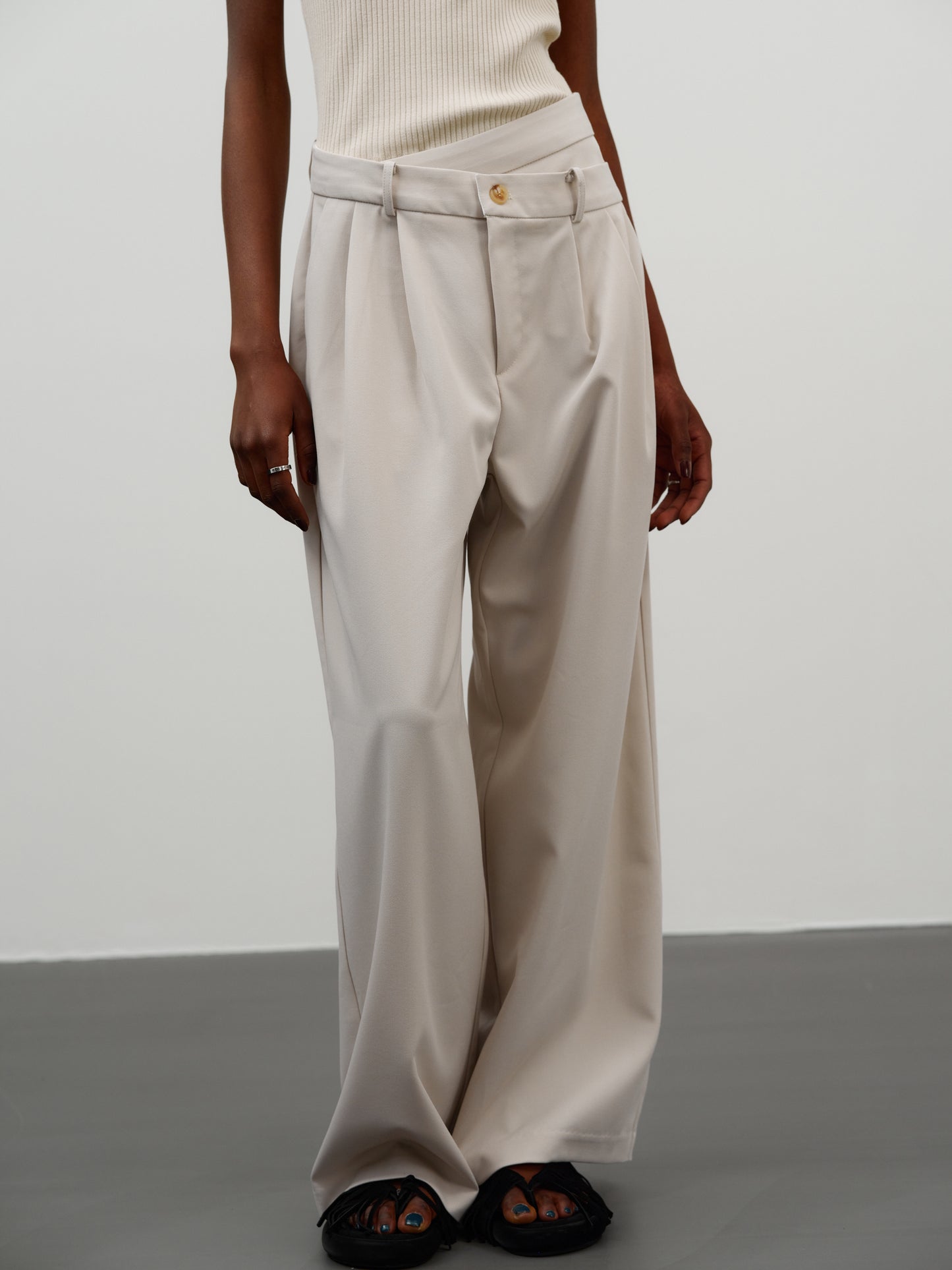 Criss-Cross Pintuck Trousers, Egret