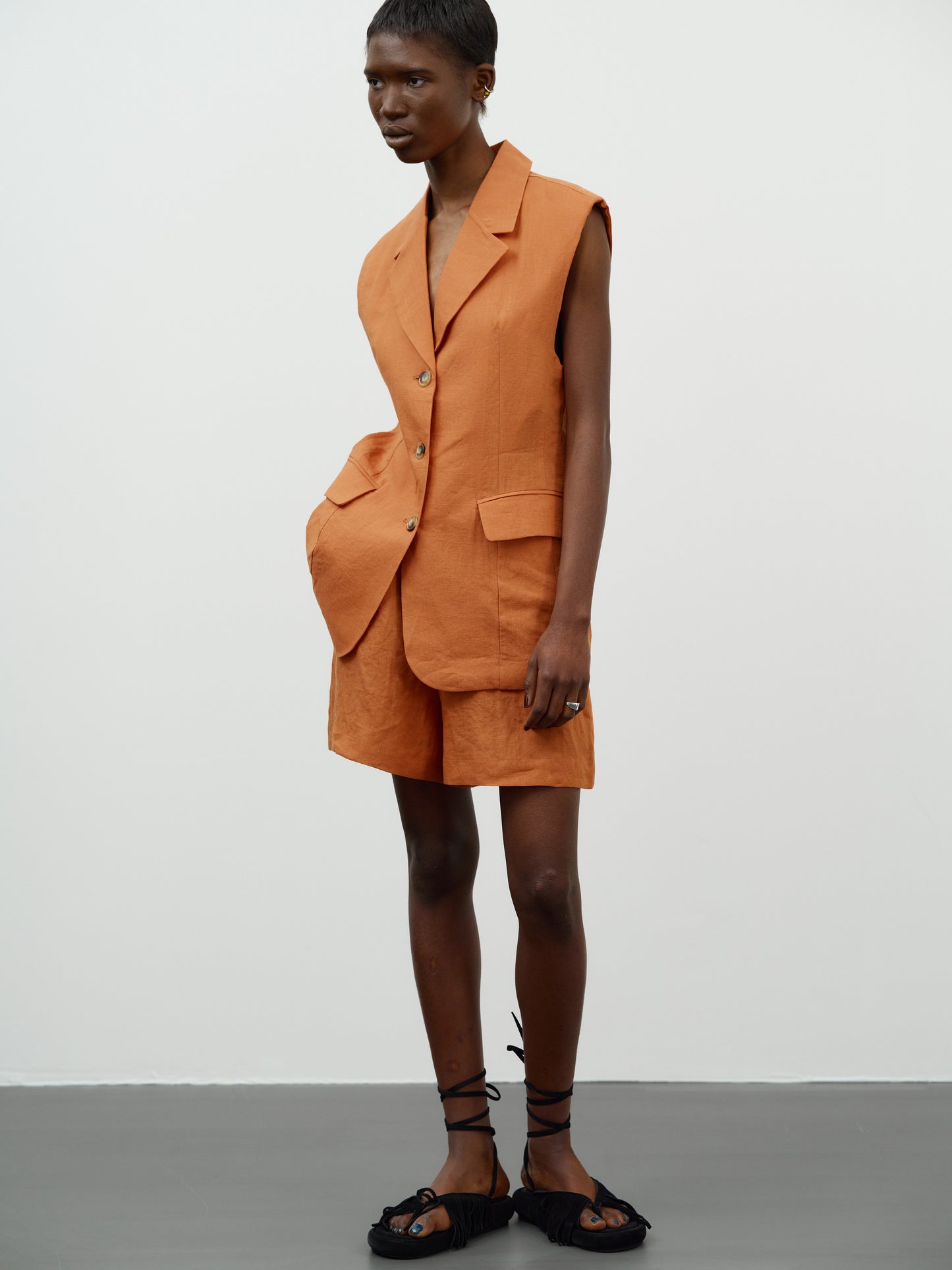 Linen Tailored Vest, Mock Orange