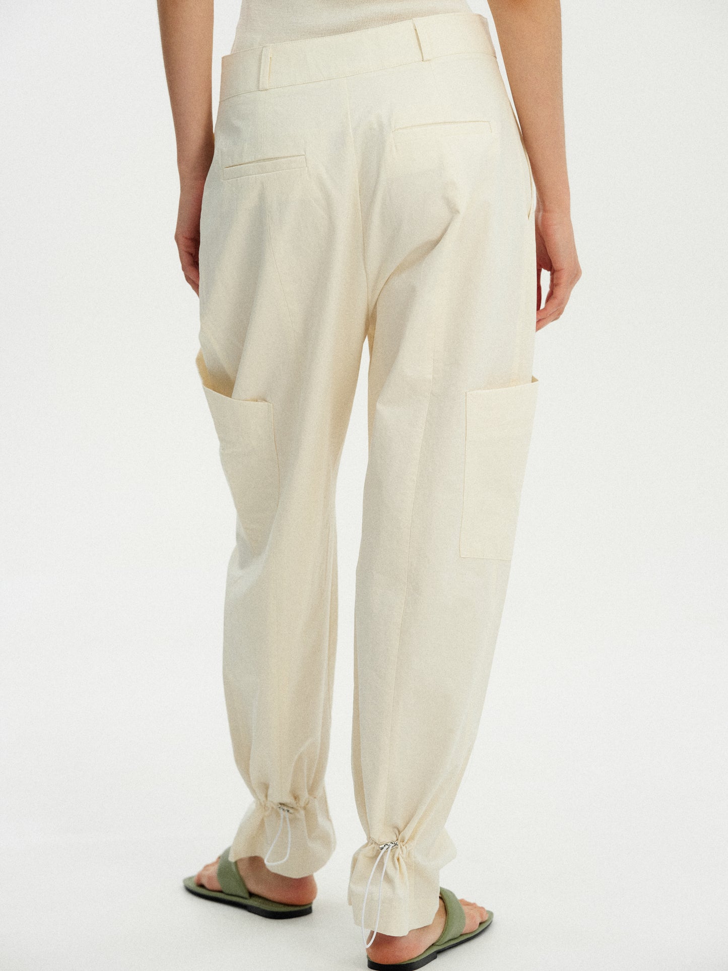 Low Pocket Toggle Trousers, Cream