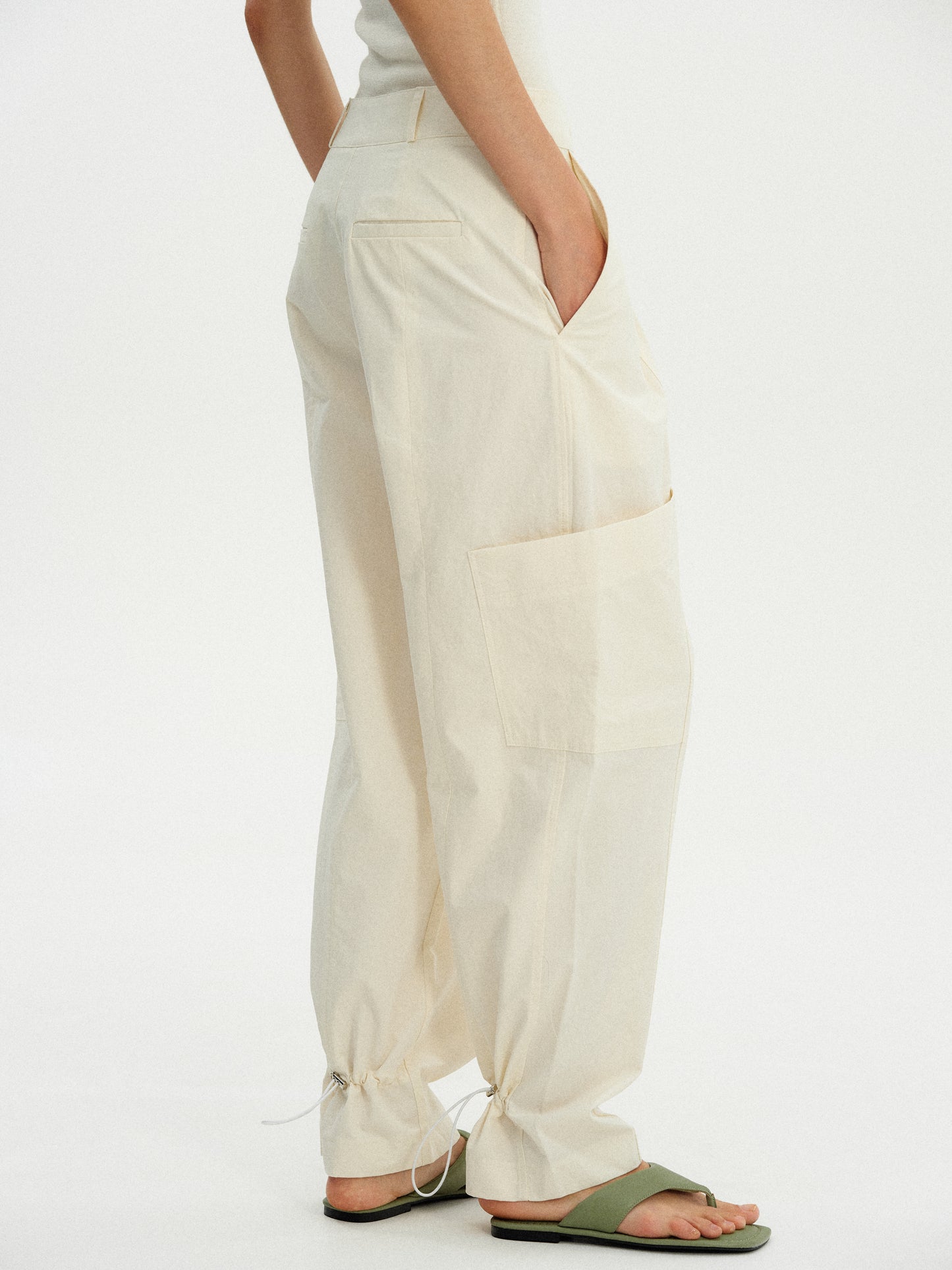 Low Pocket Toggle Trousers, Cream