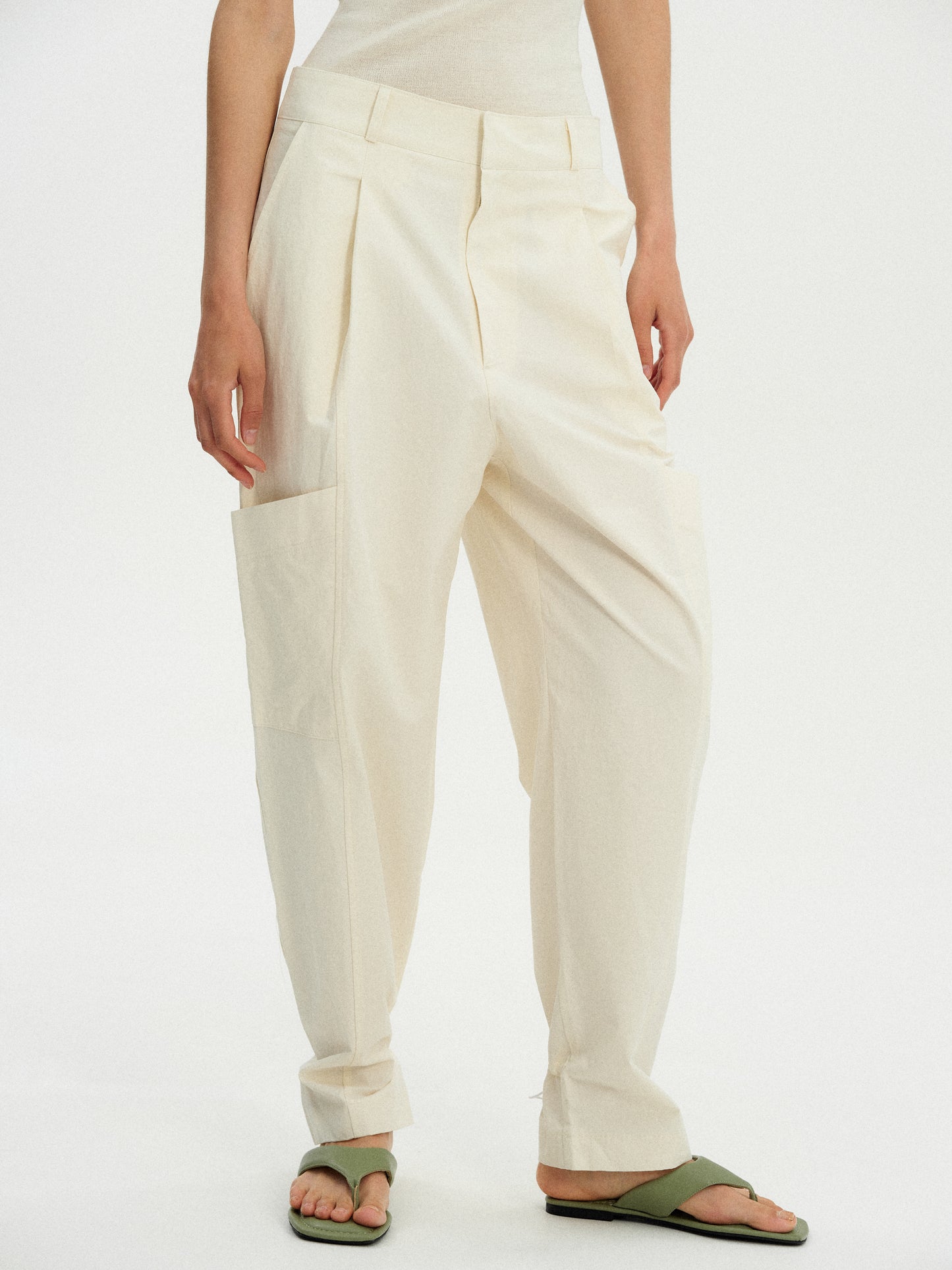 Low Pocket Toggle Trousers, Cream