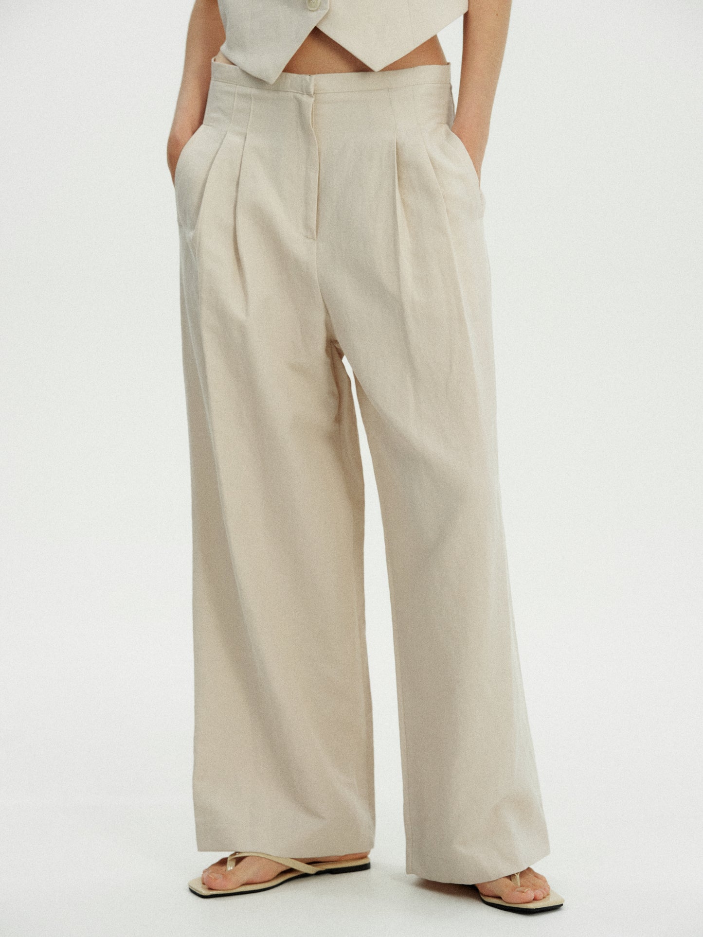 Low Rise Linen-Cotton Trousers, Nougat