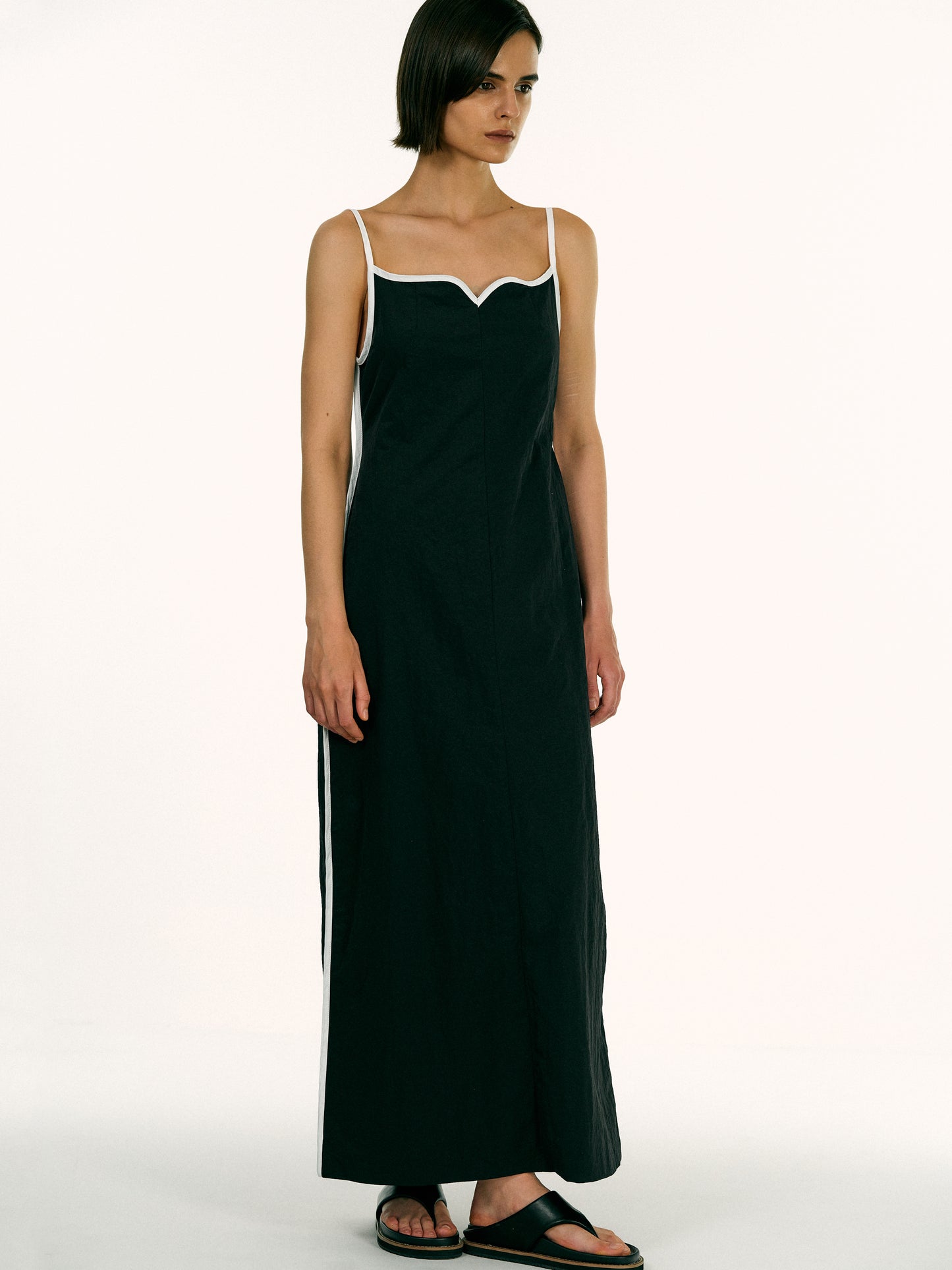 Heart Contour Dress, Black