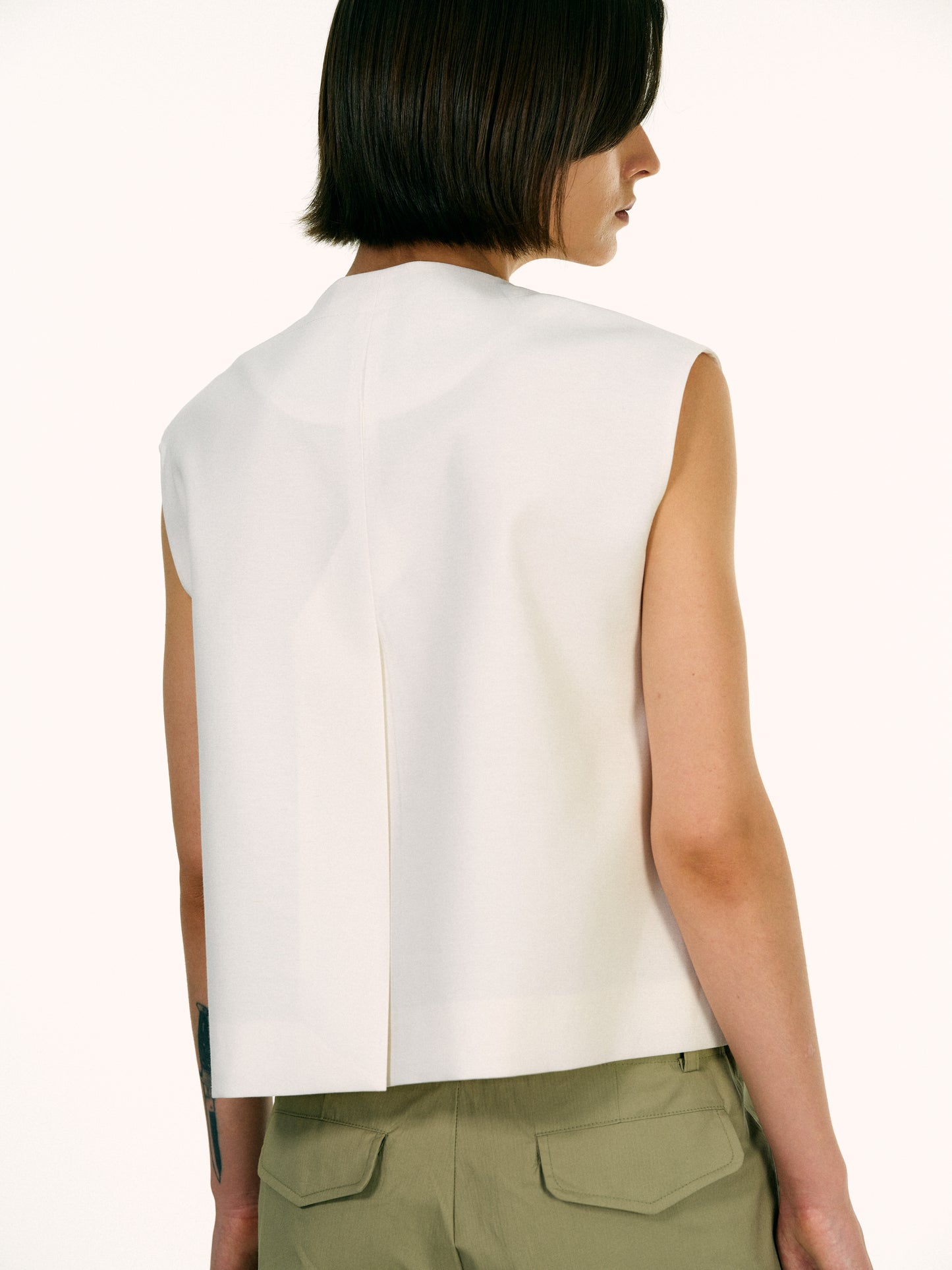 Boxy Pocket Vest, White