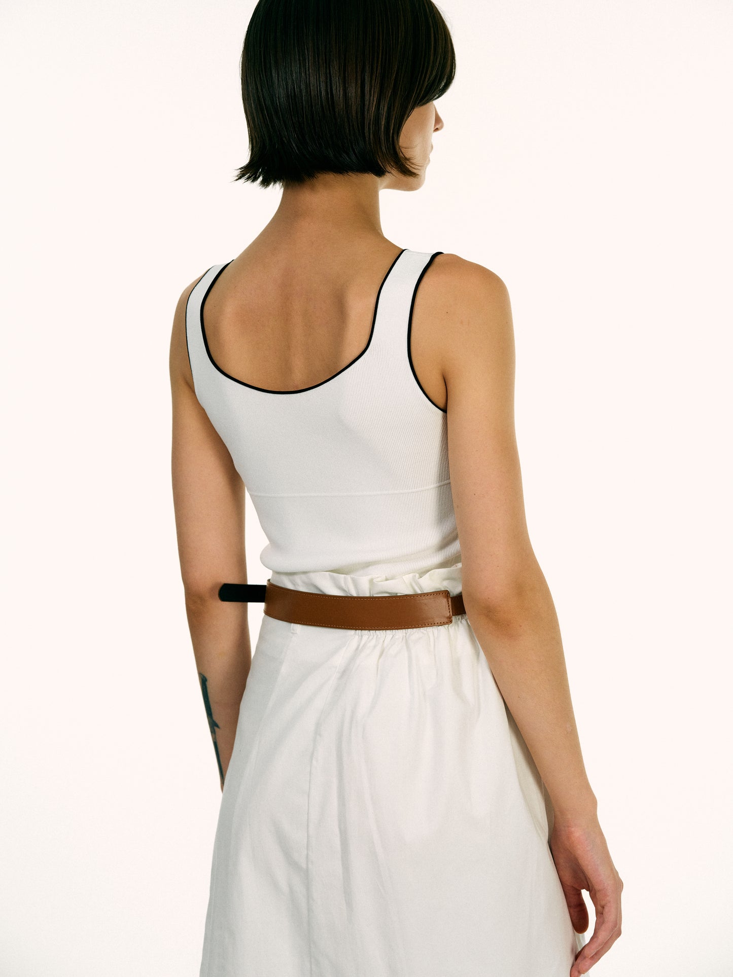 Heart Contour Knit Tank Top, White