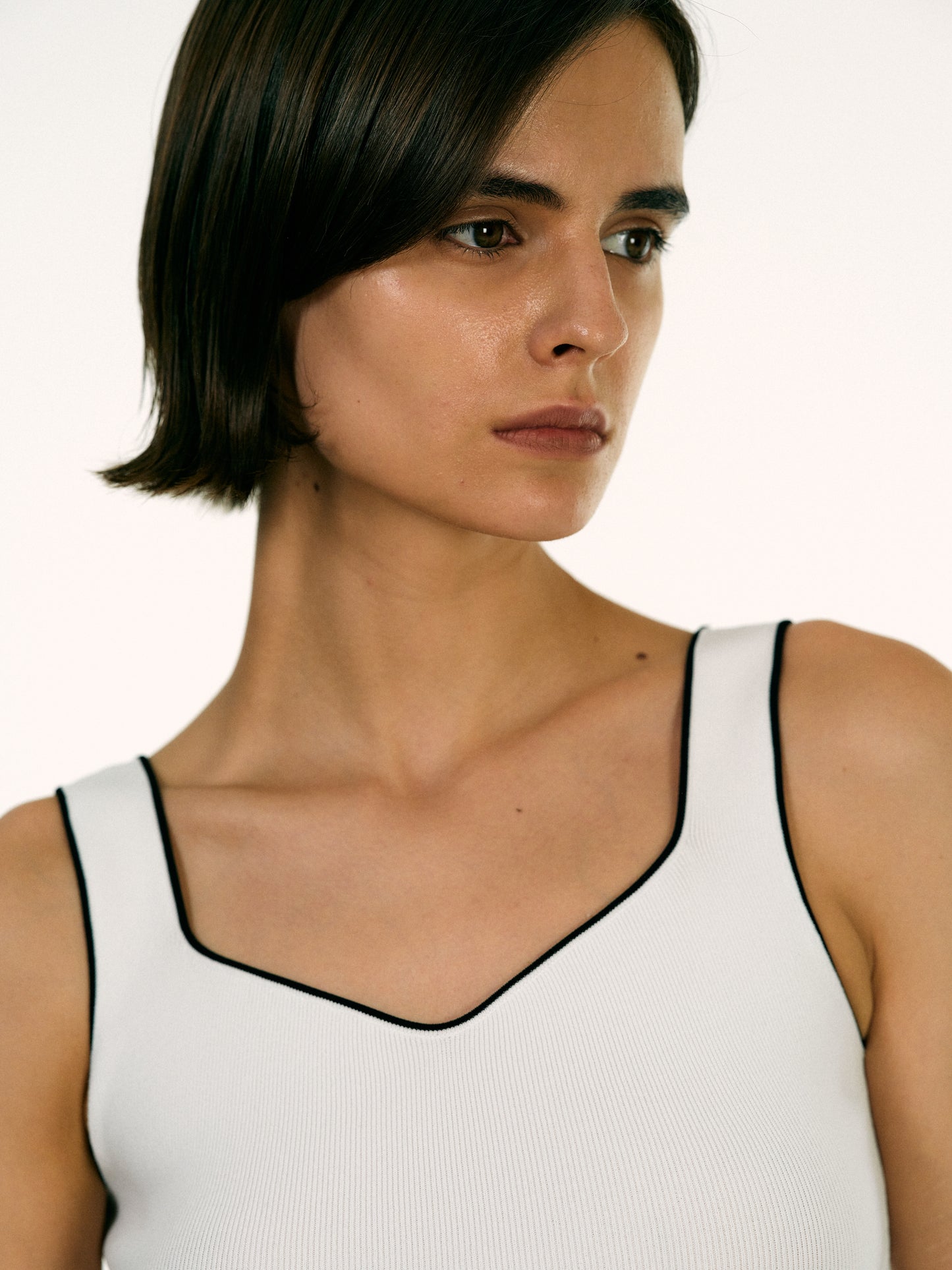 Heart Contour Knit Tank Top, White