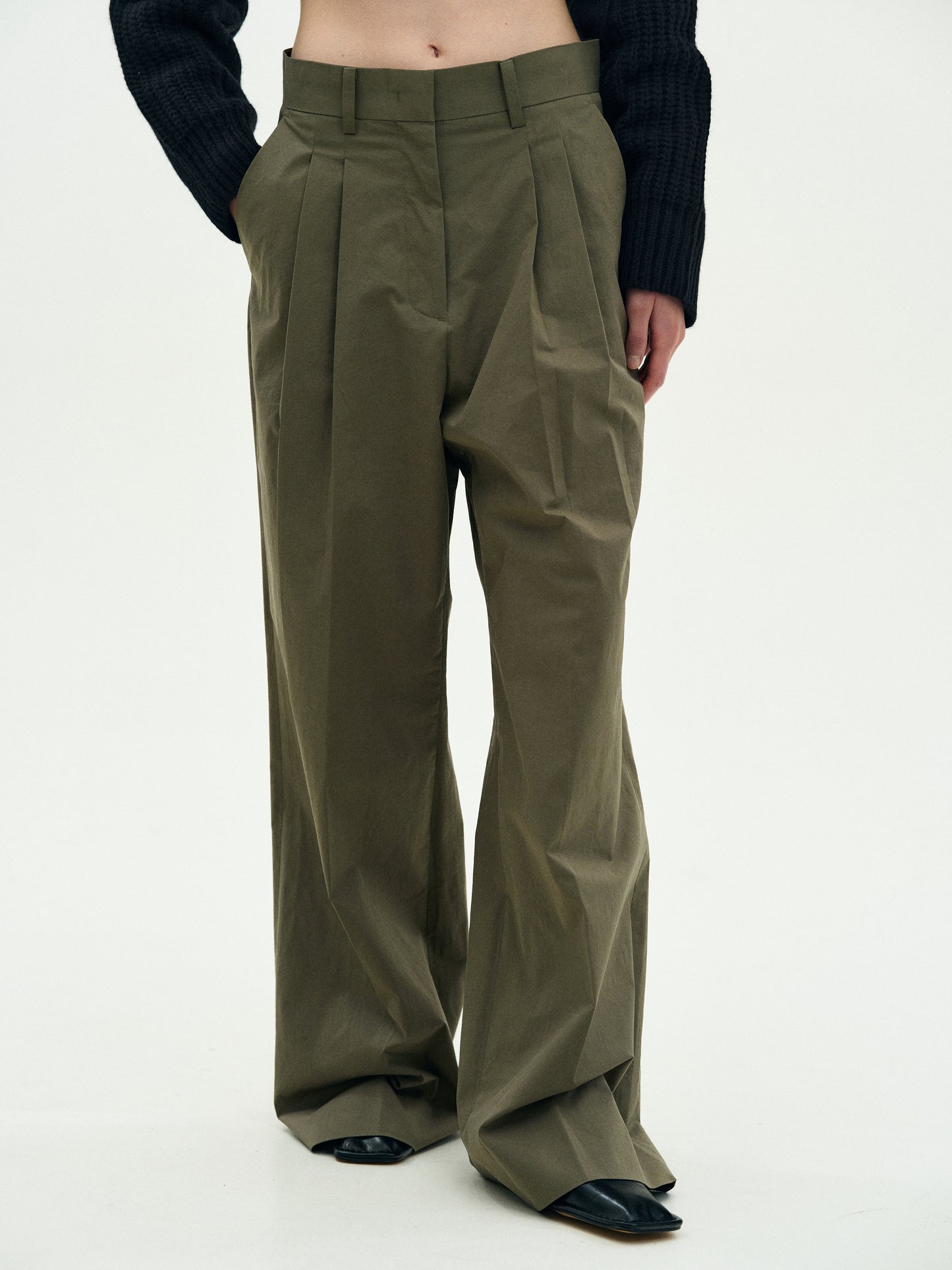 Double Pintuck Trousers, Khaki