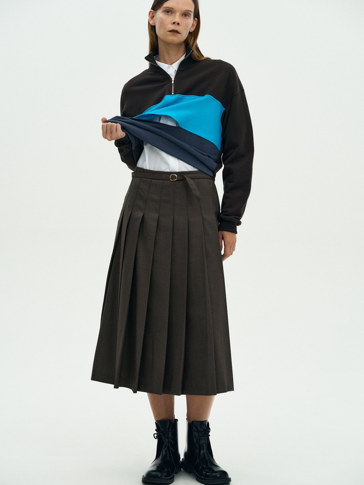 Buckle Pleated Skirt, Bistre