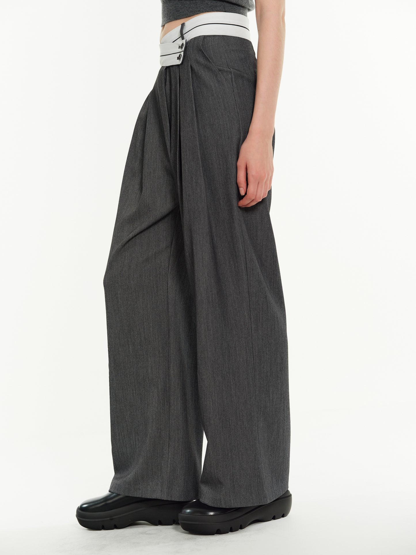 Criss Cross Reverse Trouser, Charcoal