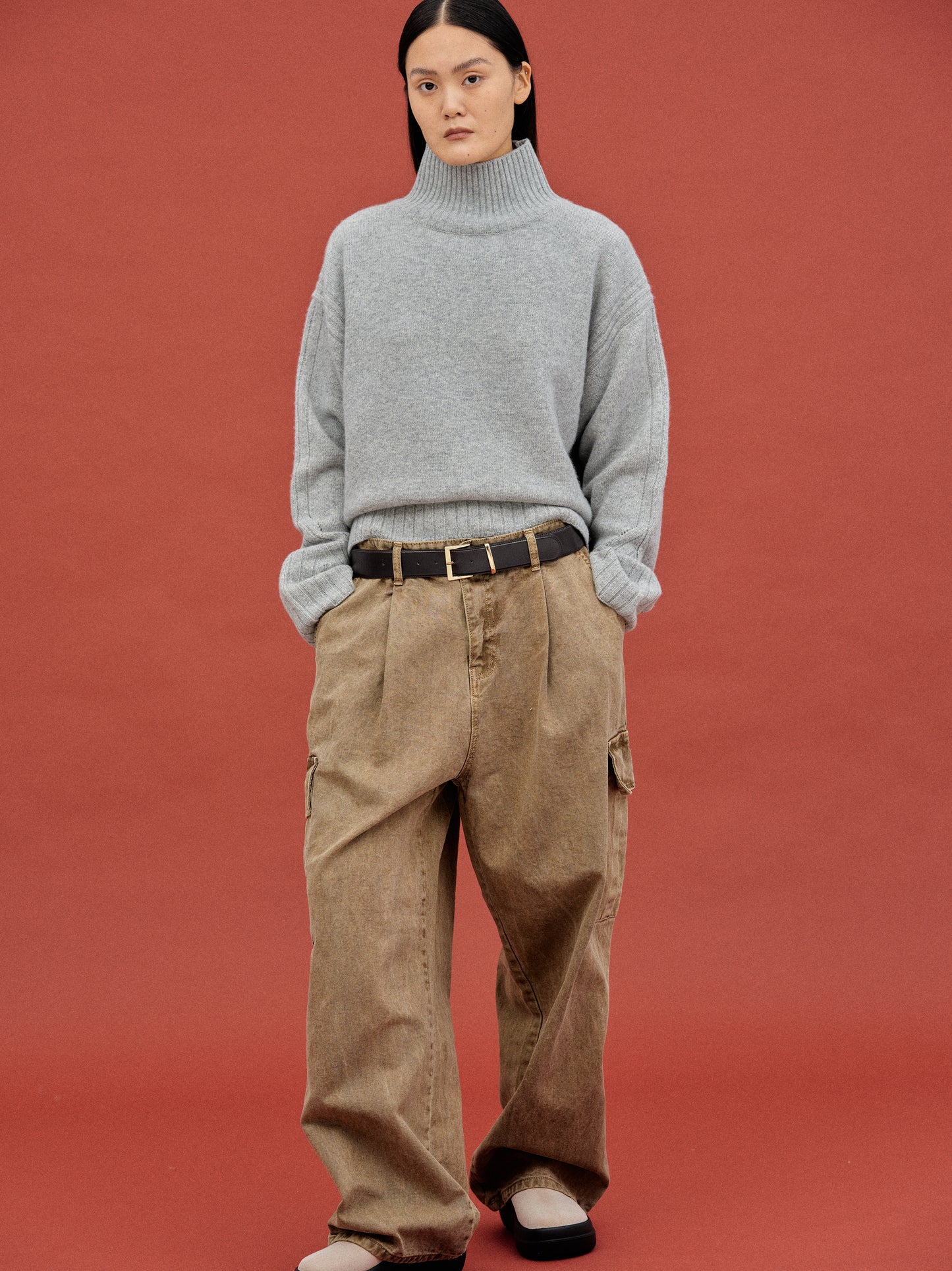 Oversized Cargo Jeans, Brunette