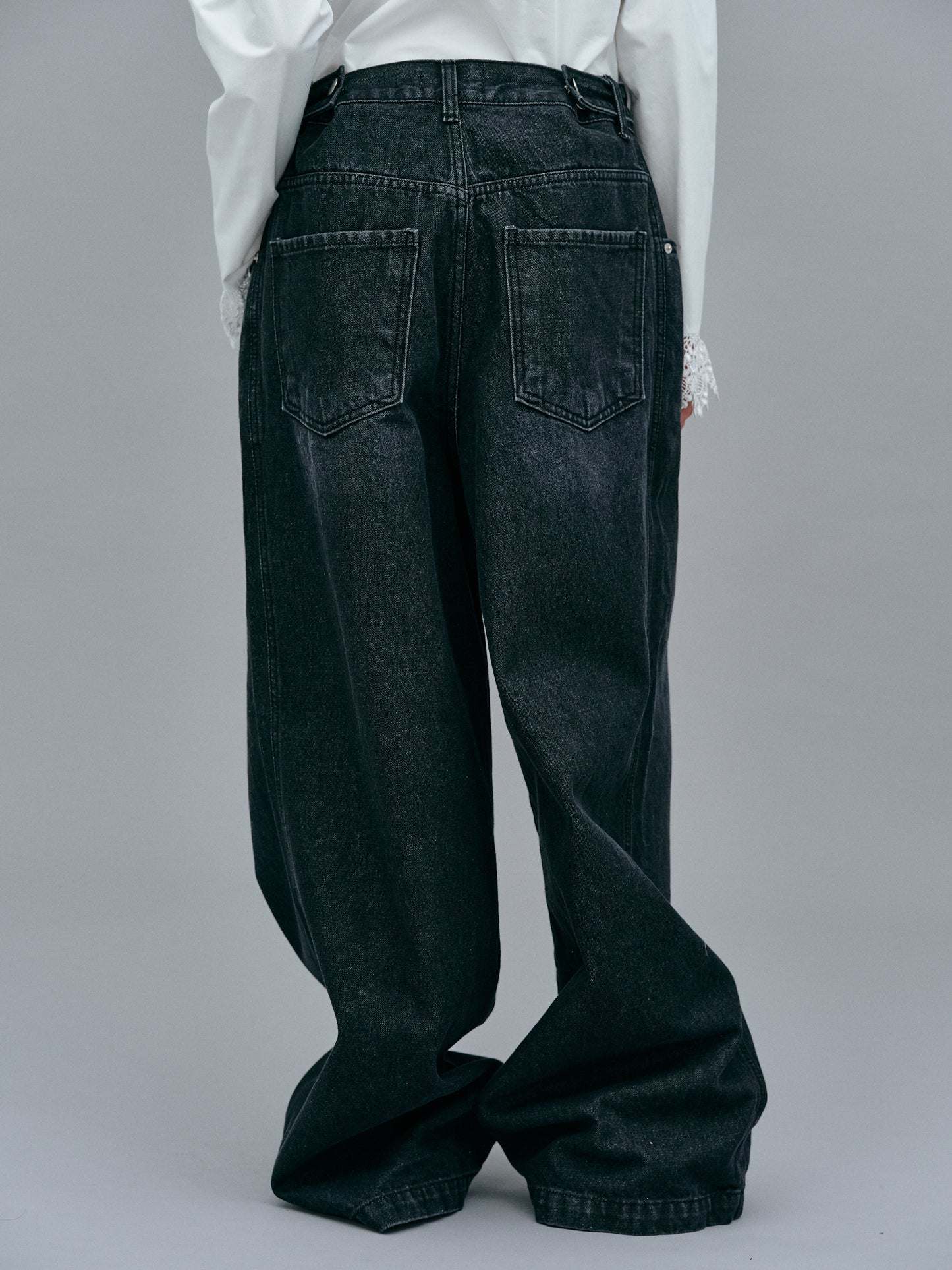 Exaggerated Wide-Leg Jeans, Black