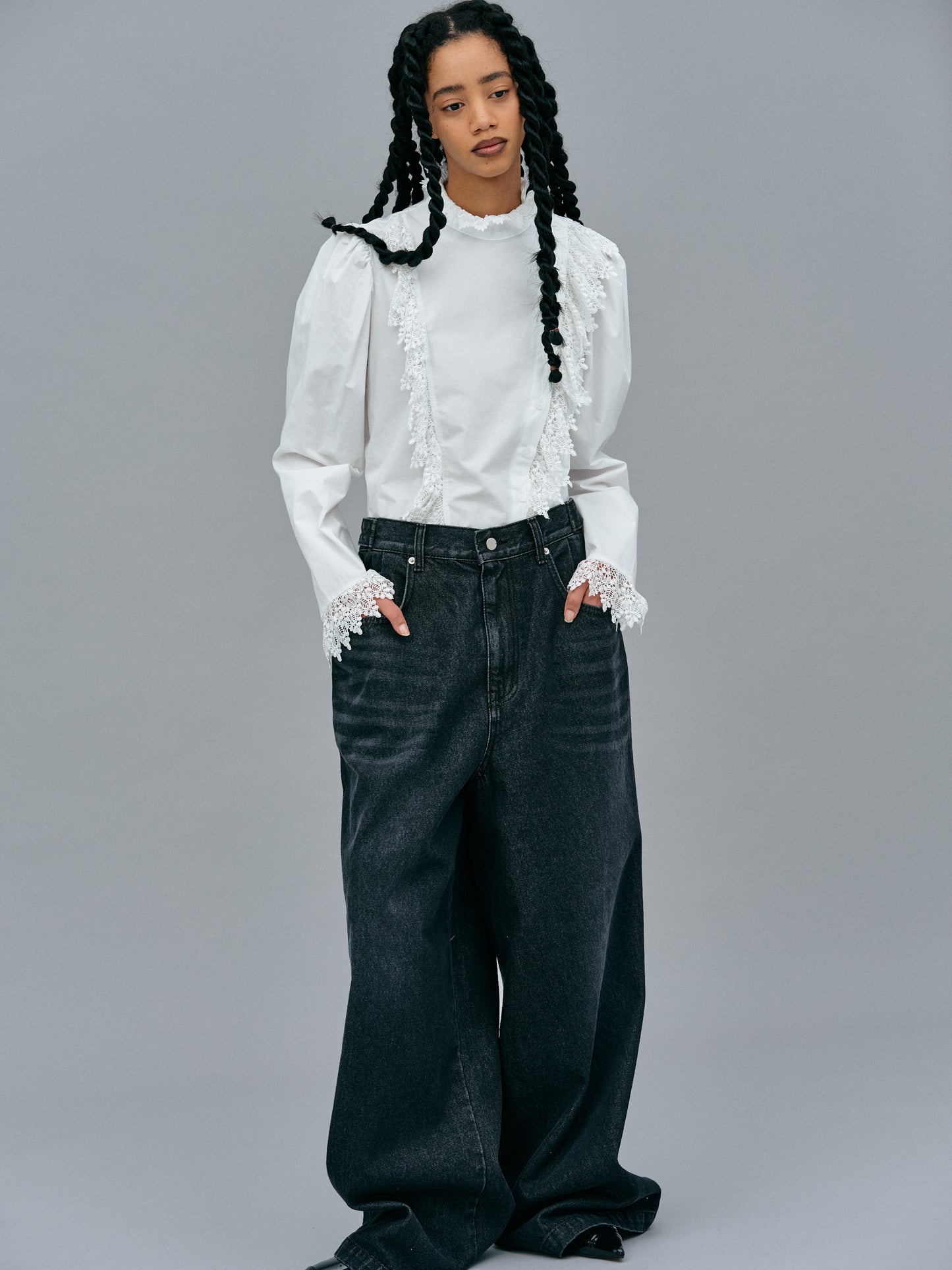 Exaggerated Wide-Leg Jeans, Black