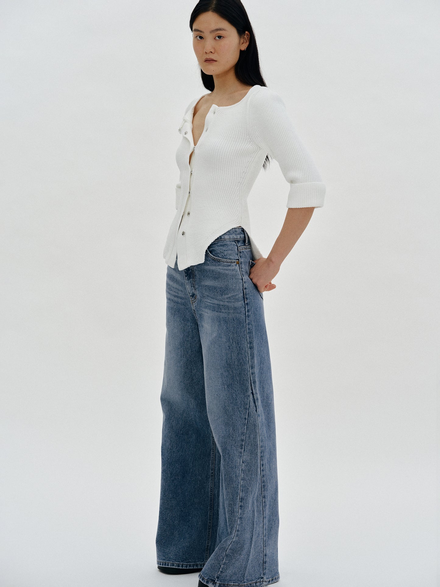 Curved Hem Knit, White