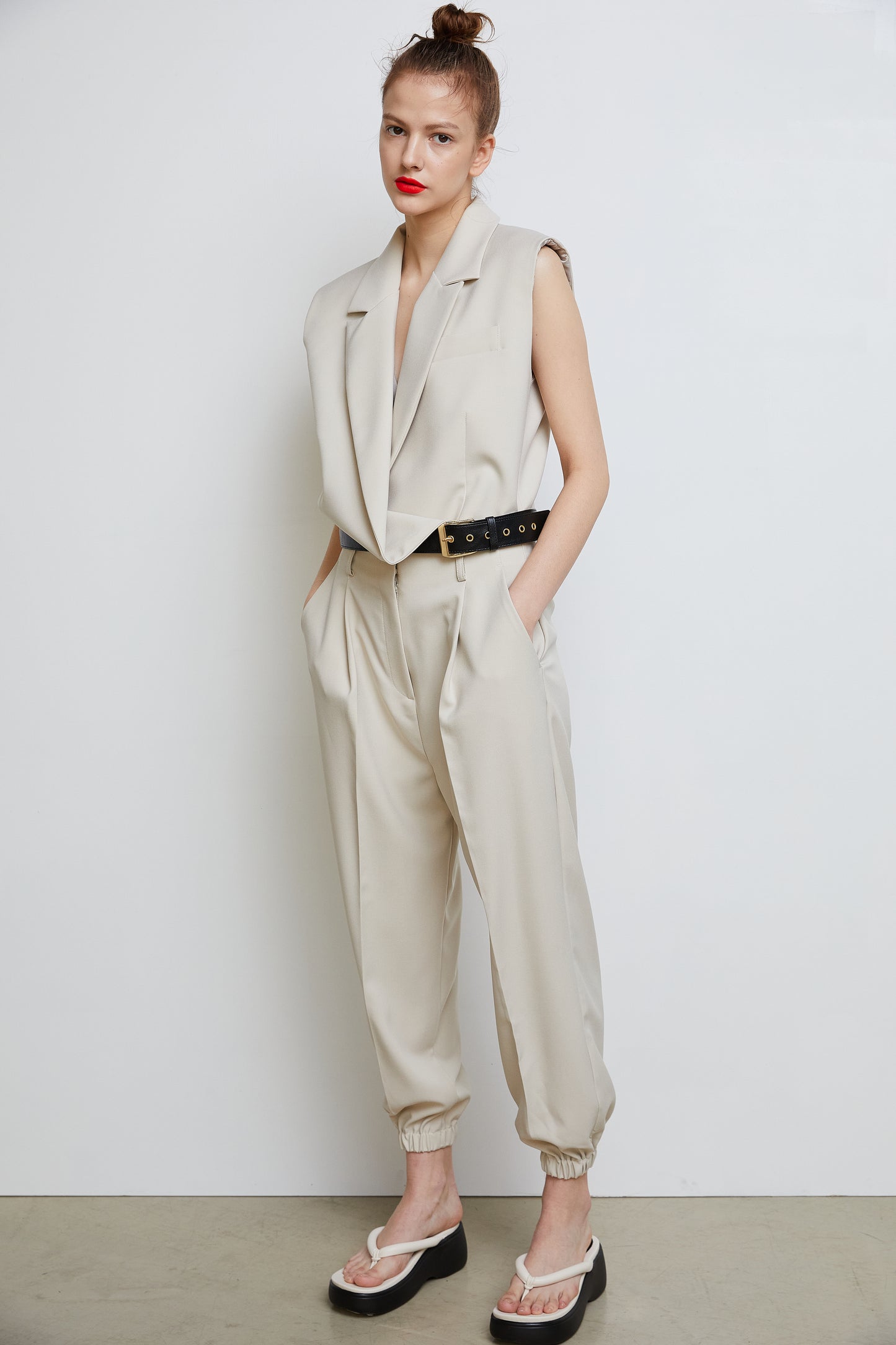 Bandless Pleated Jogger Pants, Beige