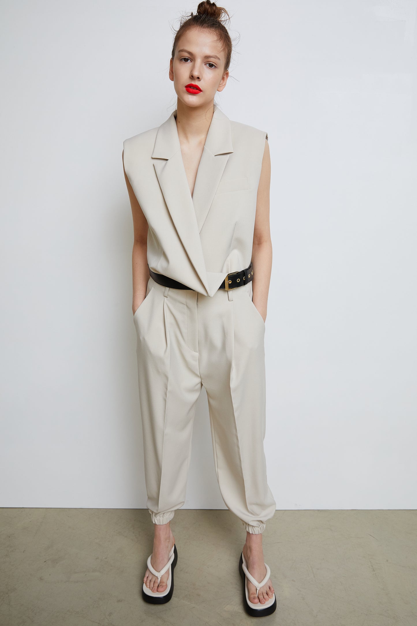Bandless Pleated Jogger Pants, Beige